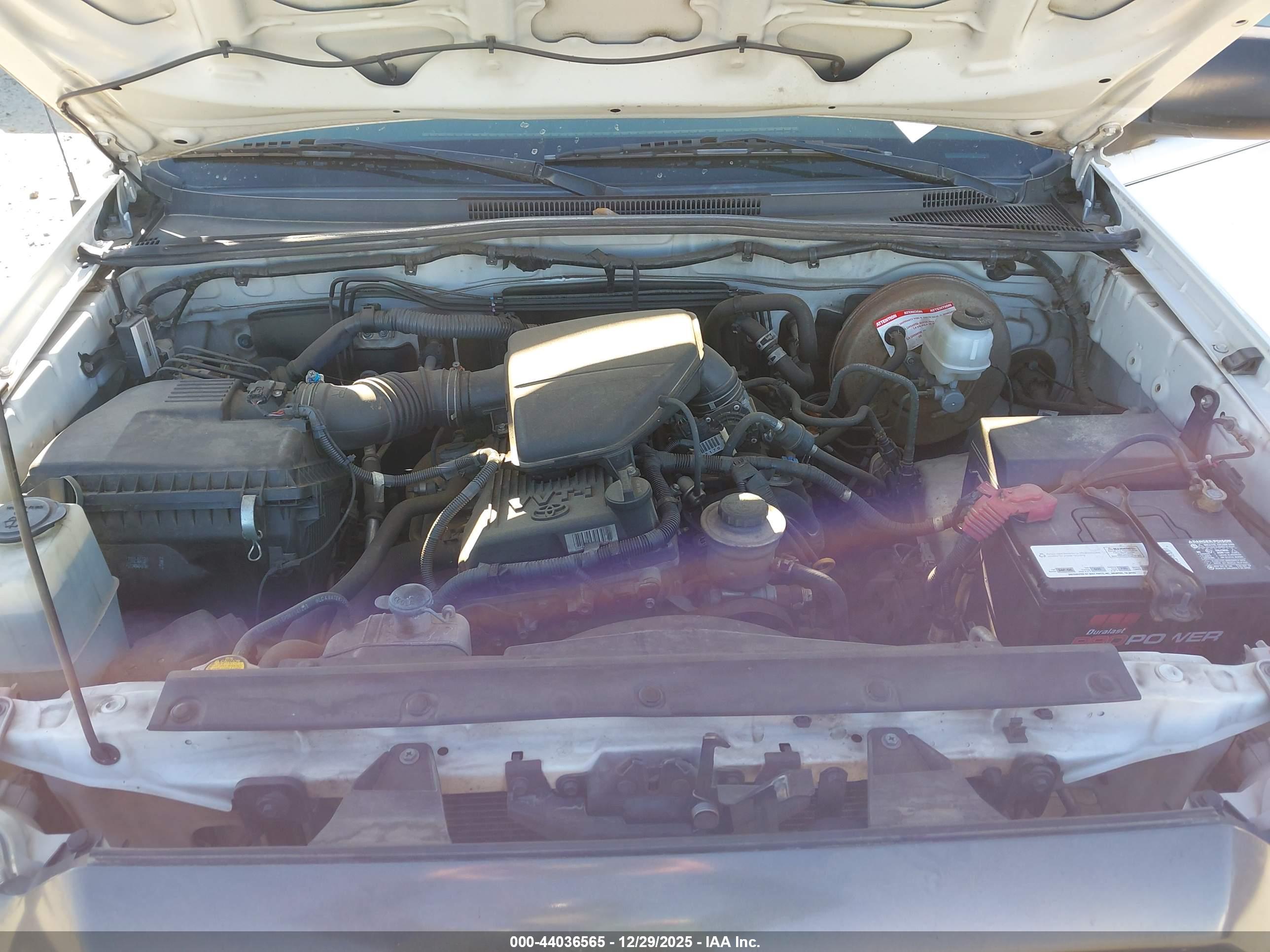 TOYOTA TACOMA image 10