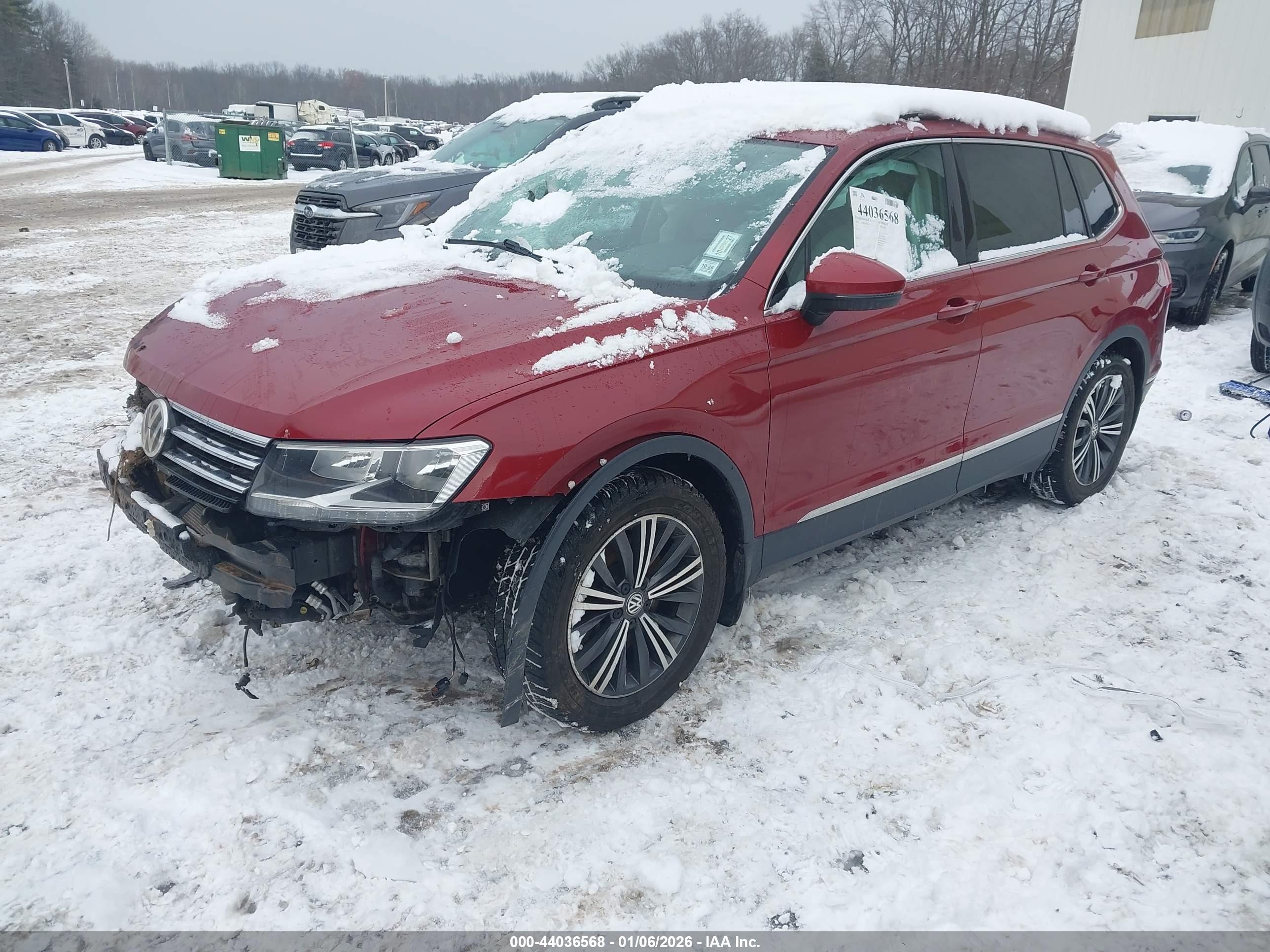 VOLKSWAGEN TIGUAN image 2