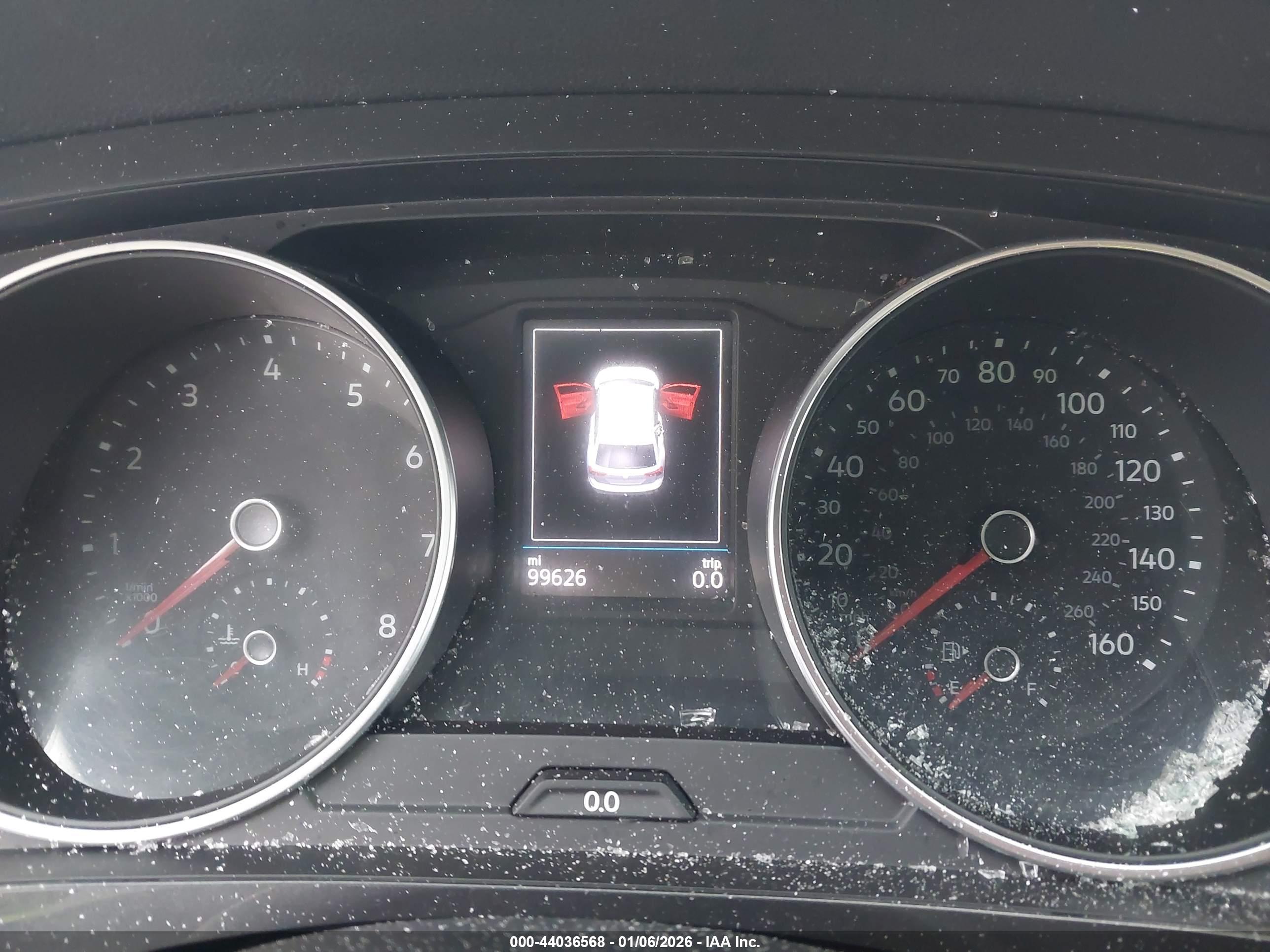 VOLKSWAGEN TIGUAN image 7