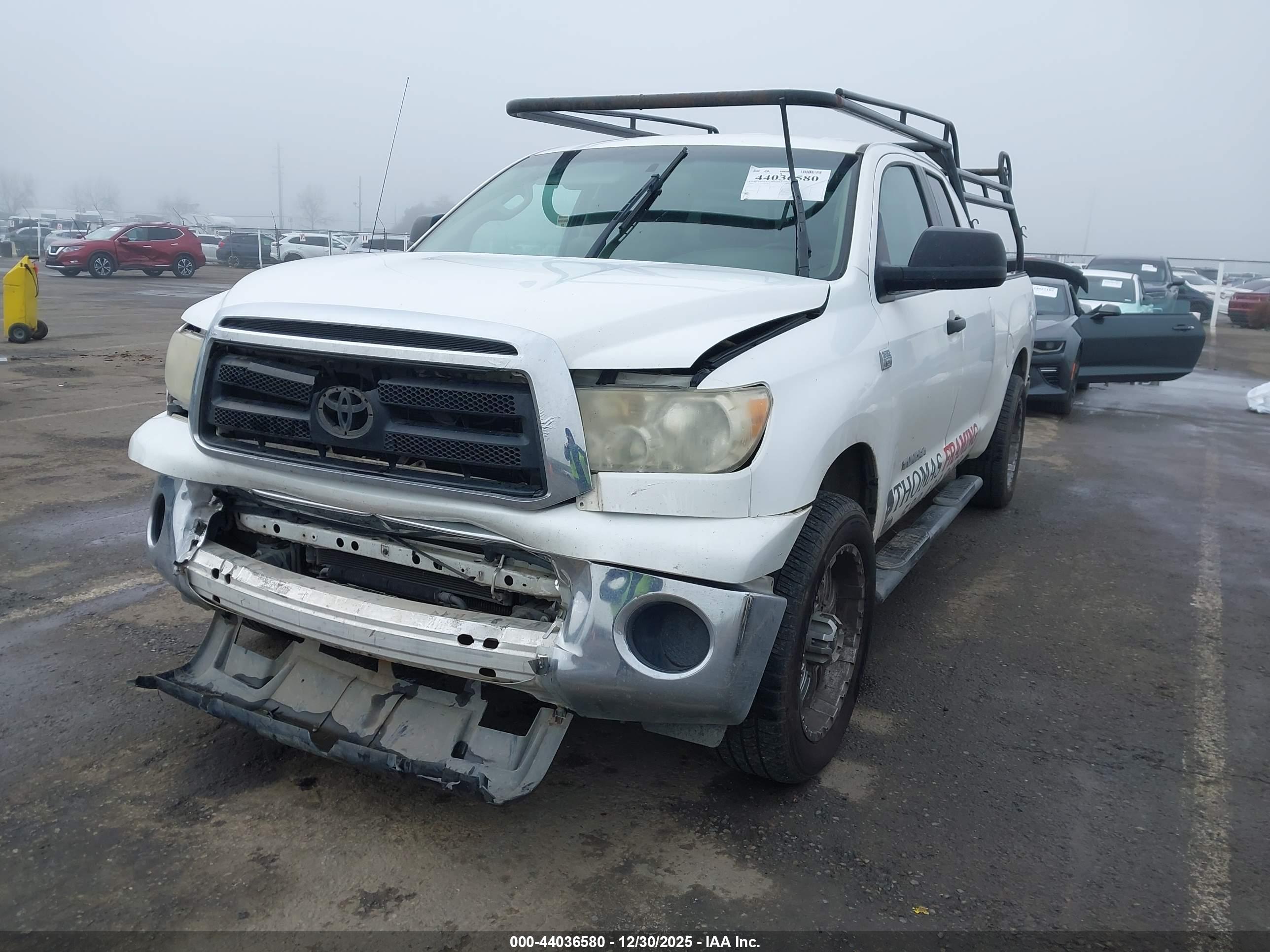 TOYOTA TUNDRA image 2