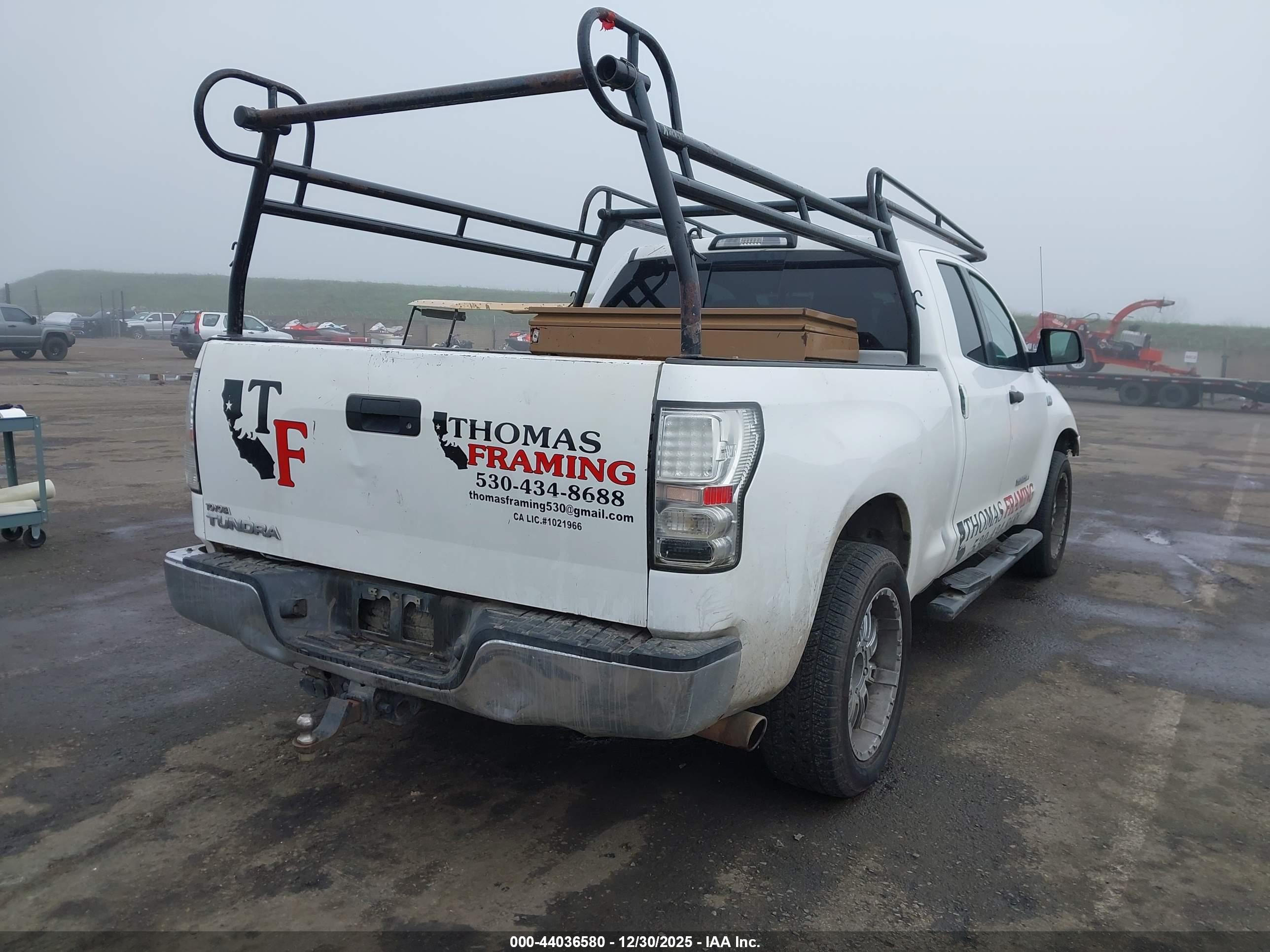 TOYOTA TUNDRA image 4