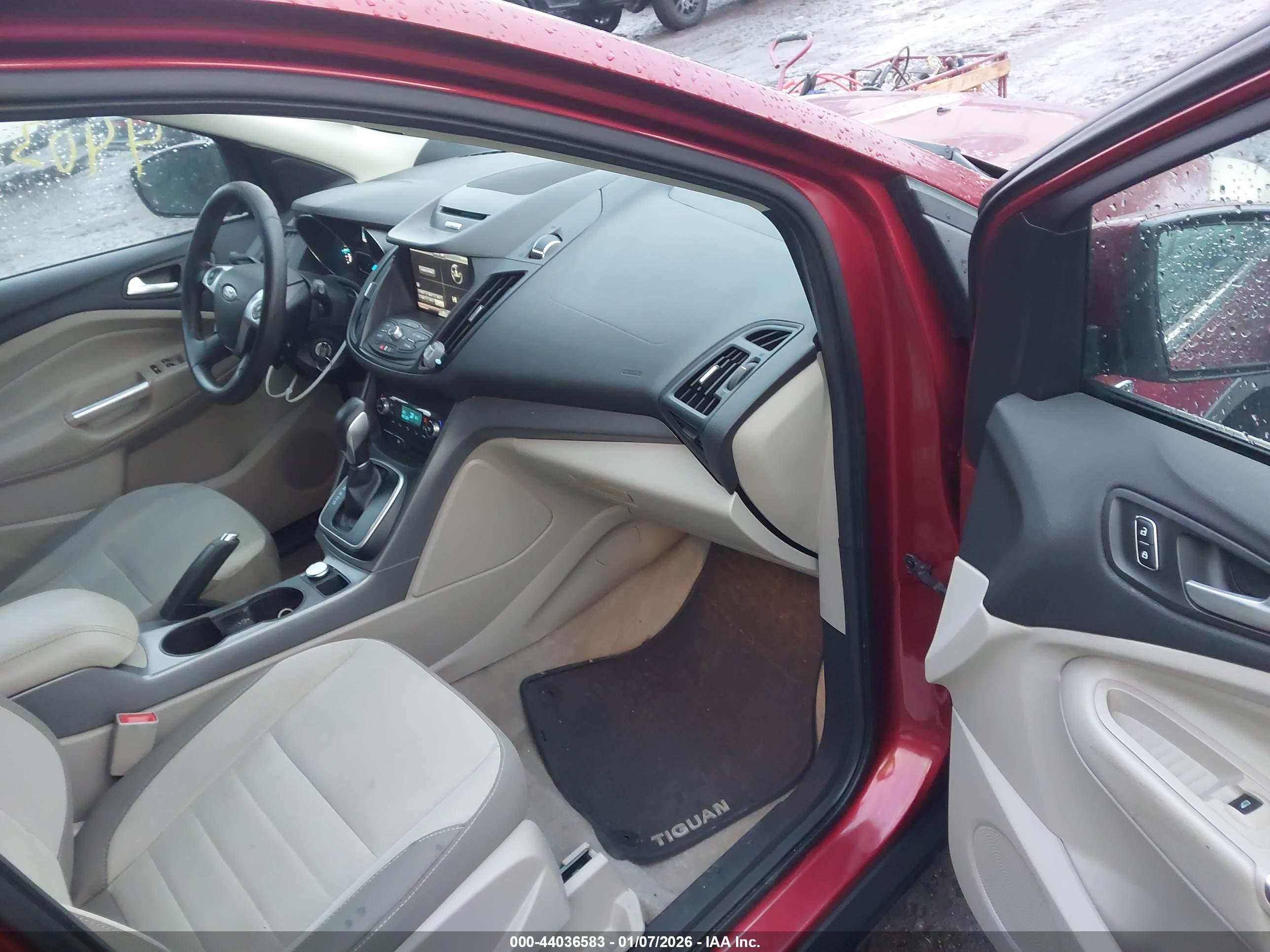 FORD ESCAPE image 5