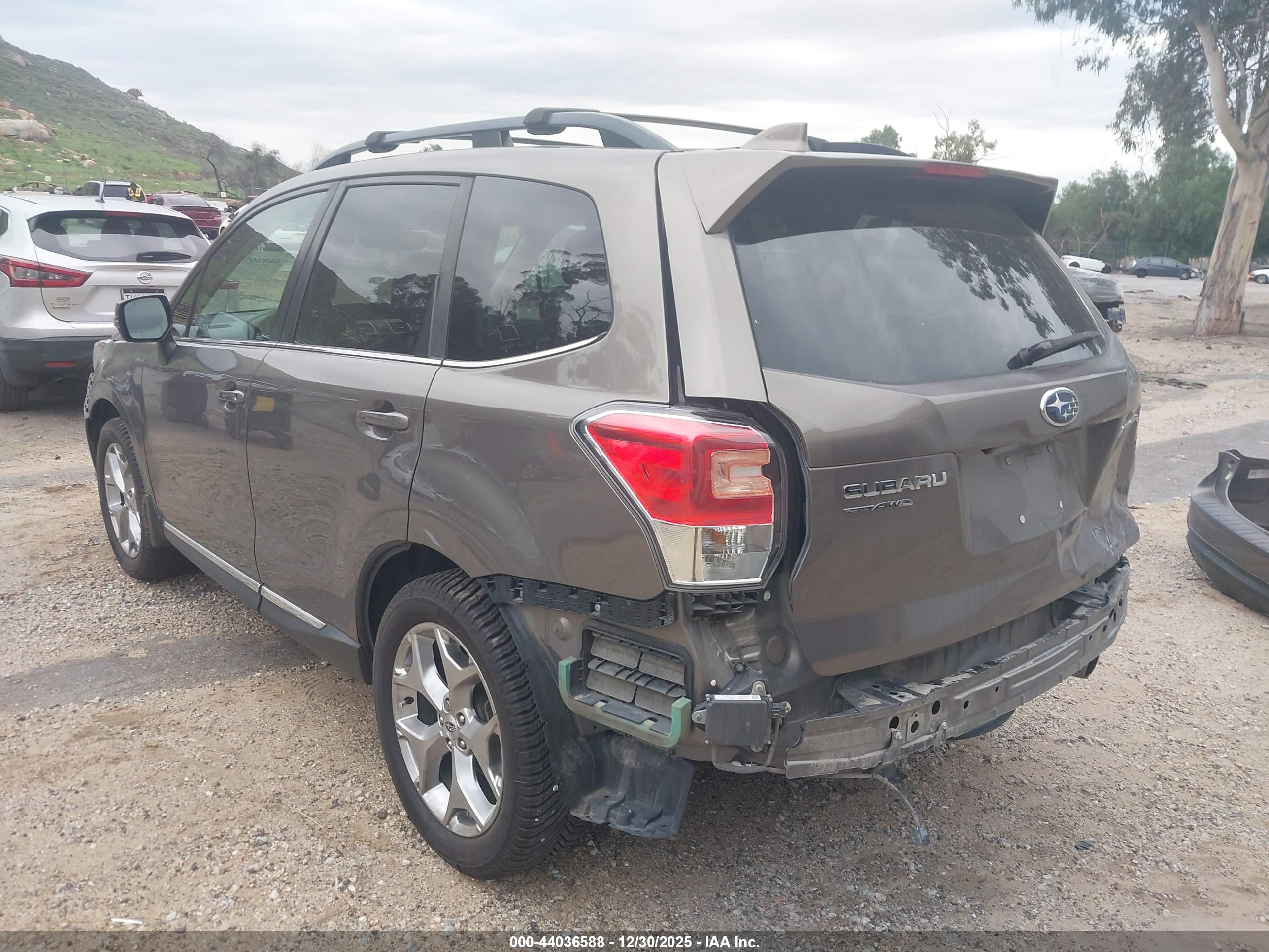 SUBARU FORESTER image 3