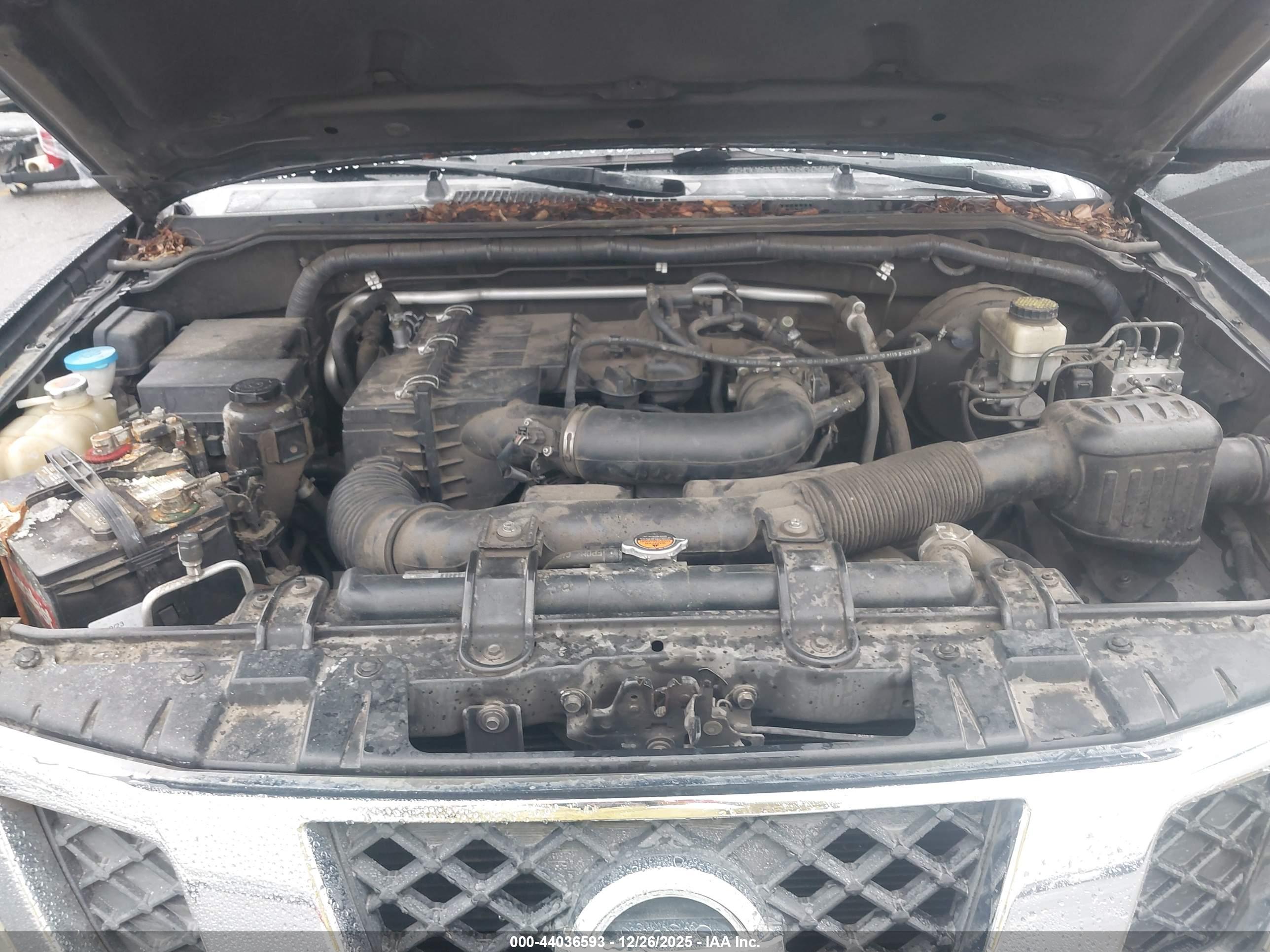 NISSAN FRONTIER image 10