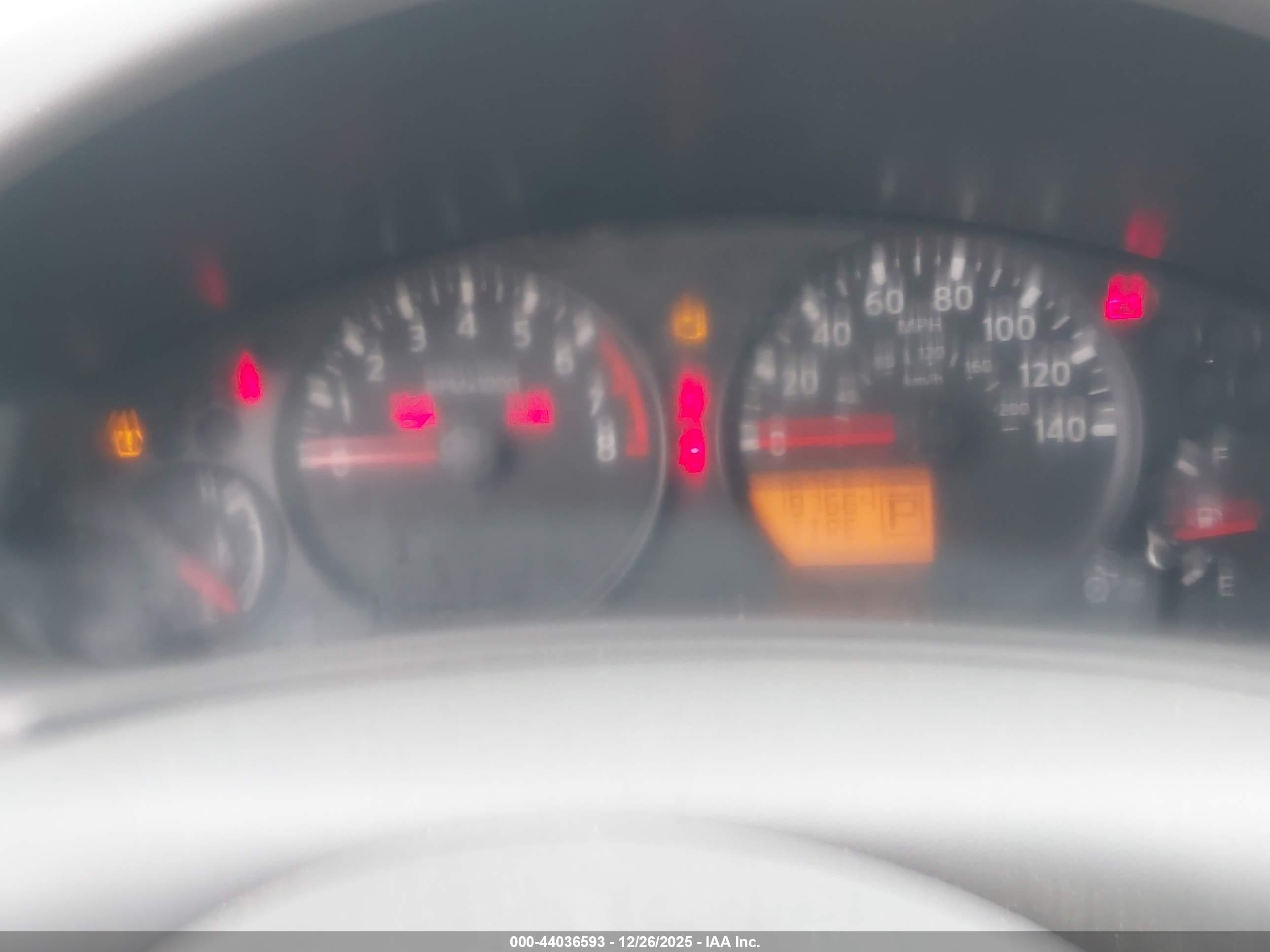NISSAN FRONTIER image 7