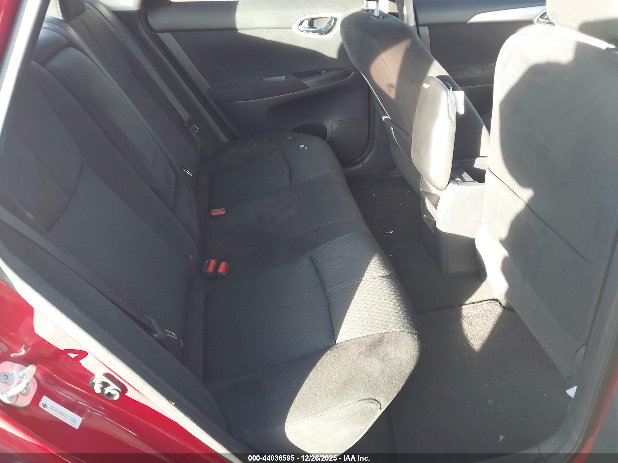 NISSAN SENTRA image 8