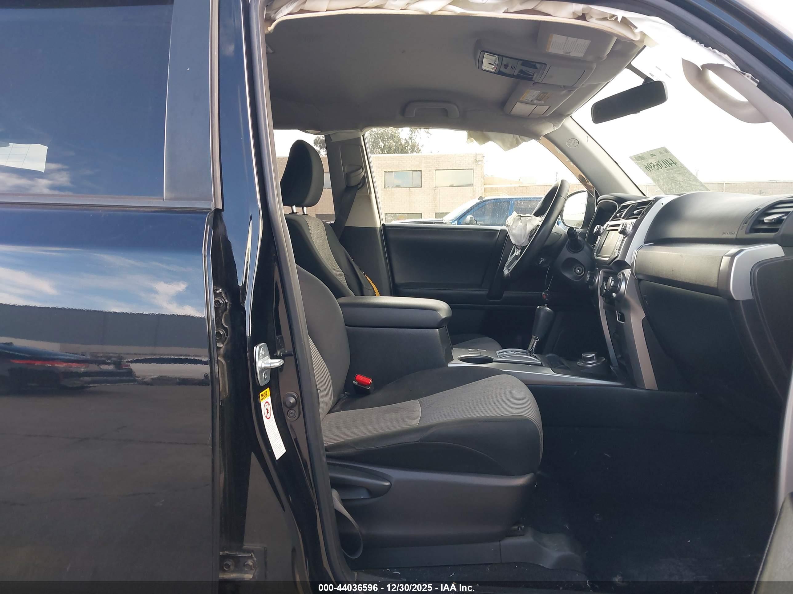 TOYOTA 4RUNNER image 5