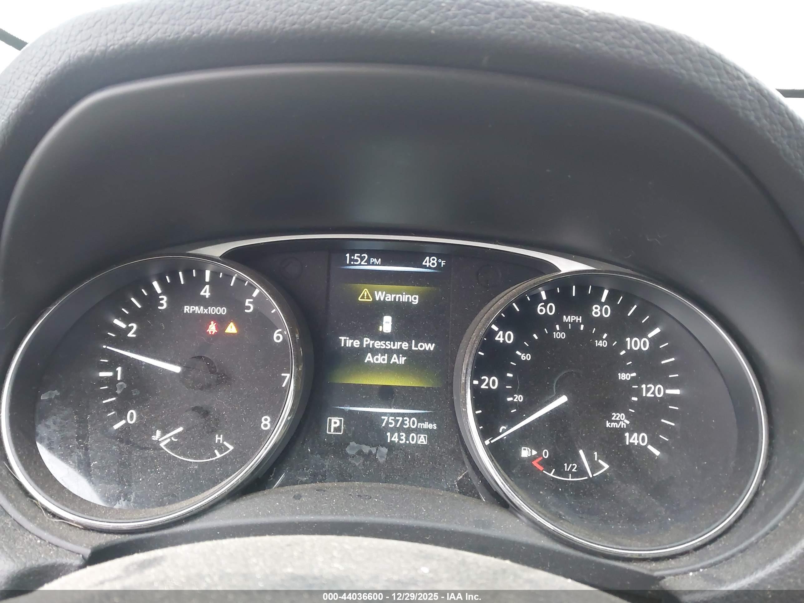 NISSAN ROGUE image 7