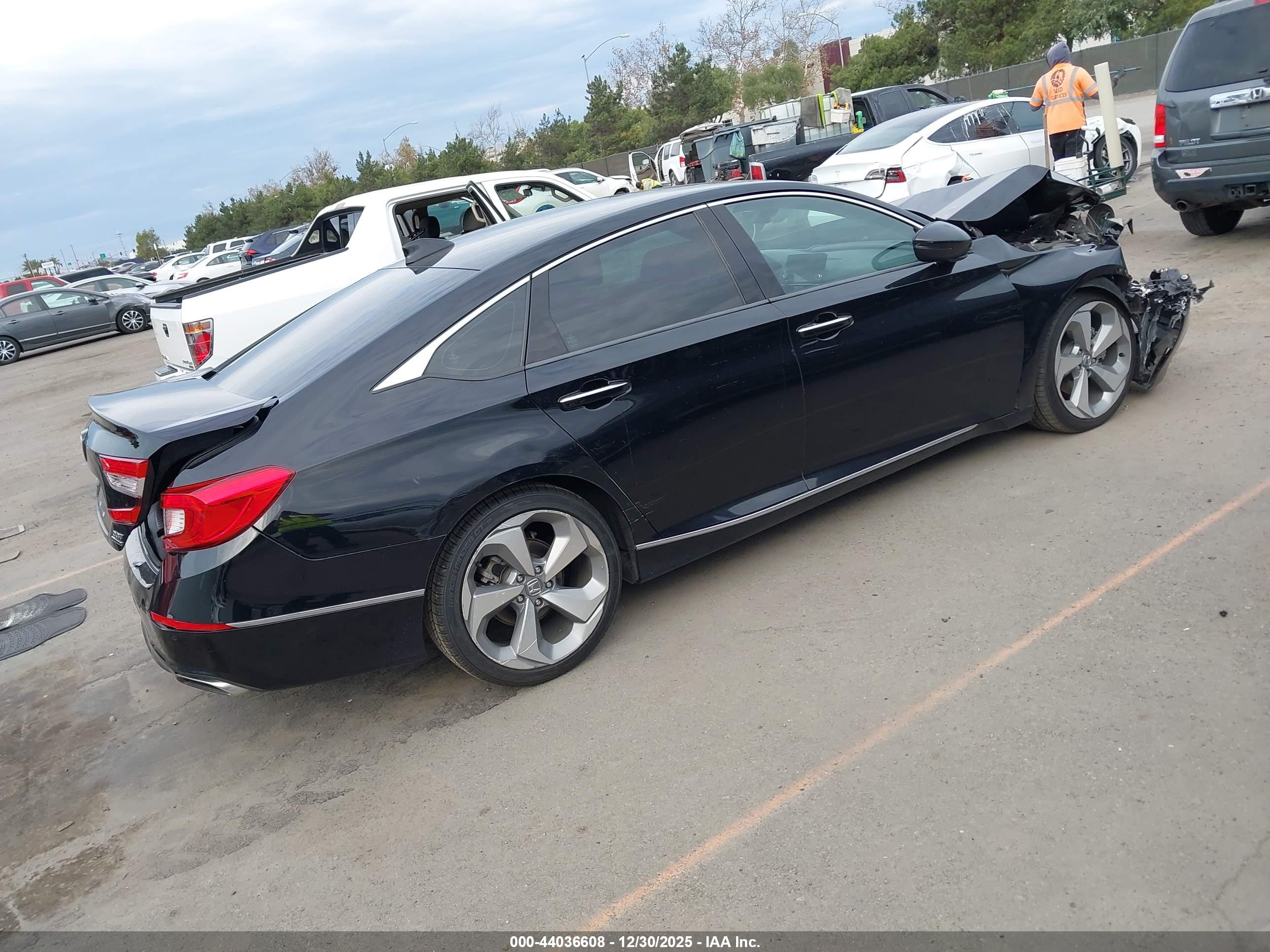 HONDA ACCORD image 4