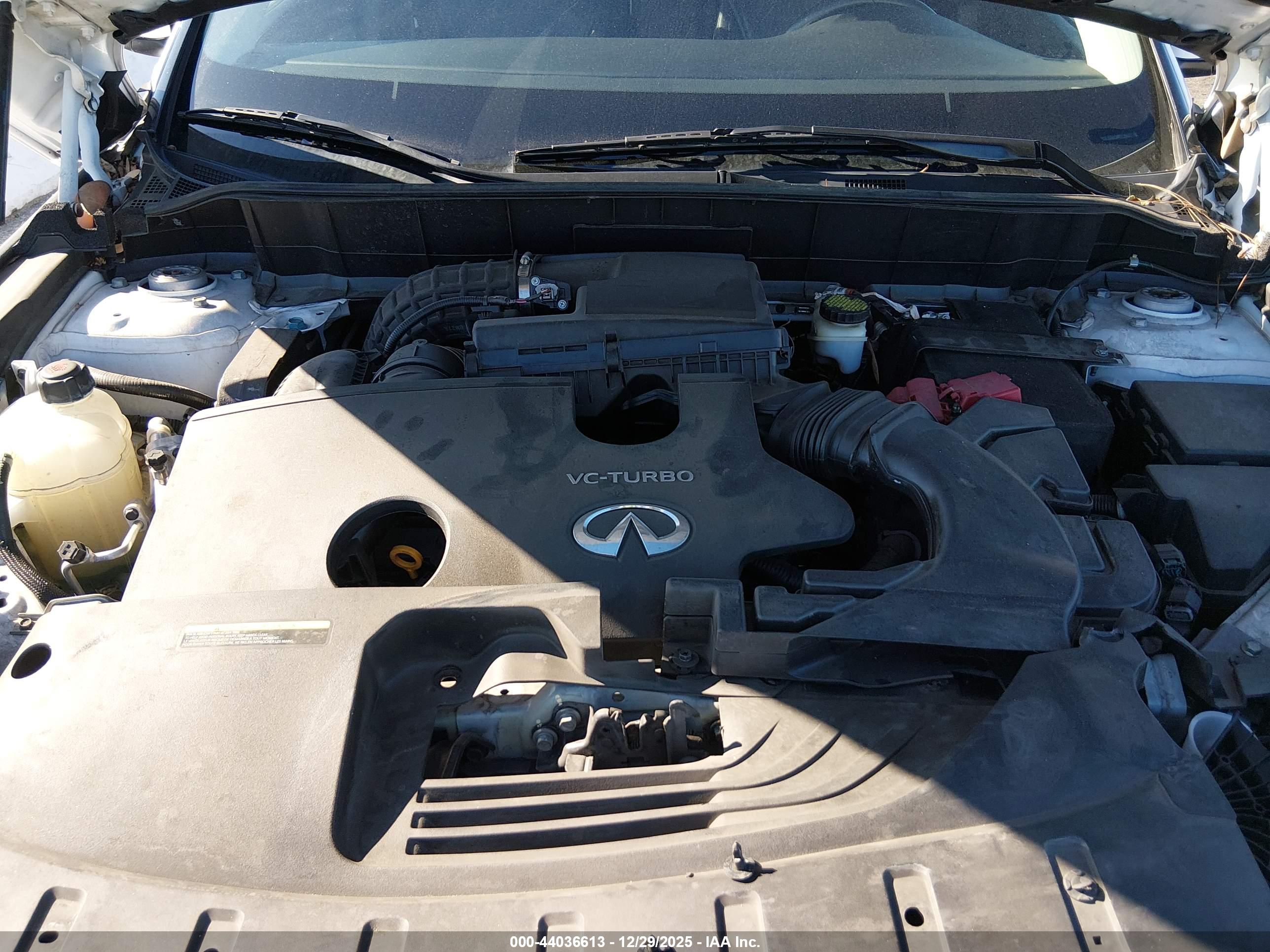 INFINITI QX50 image 10