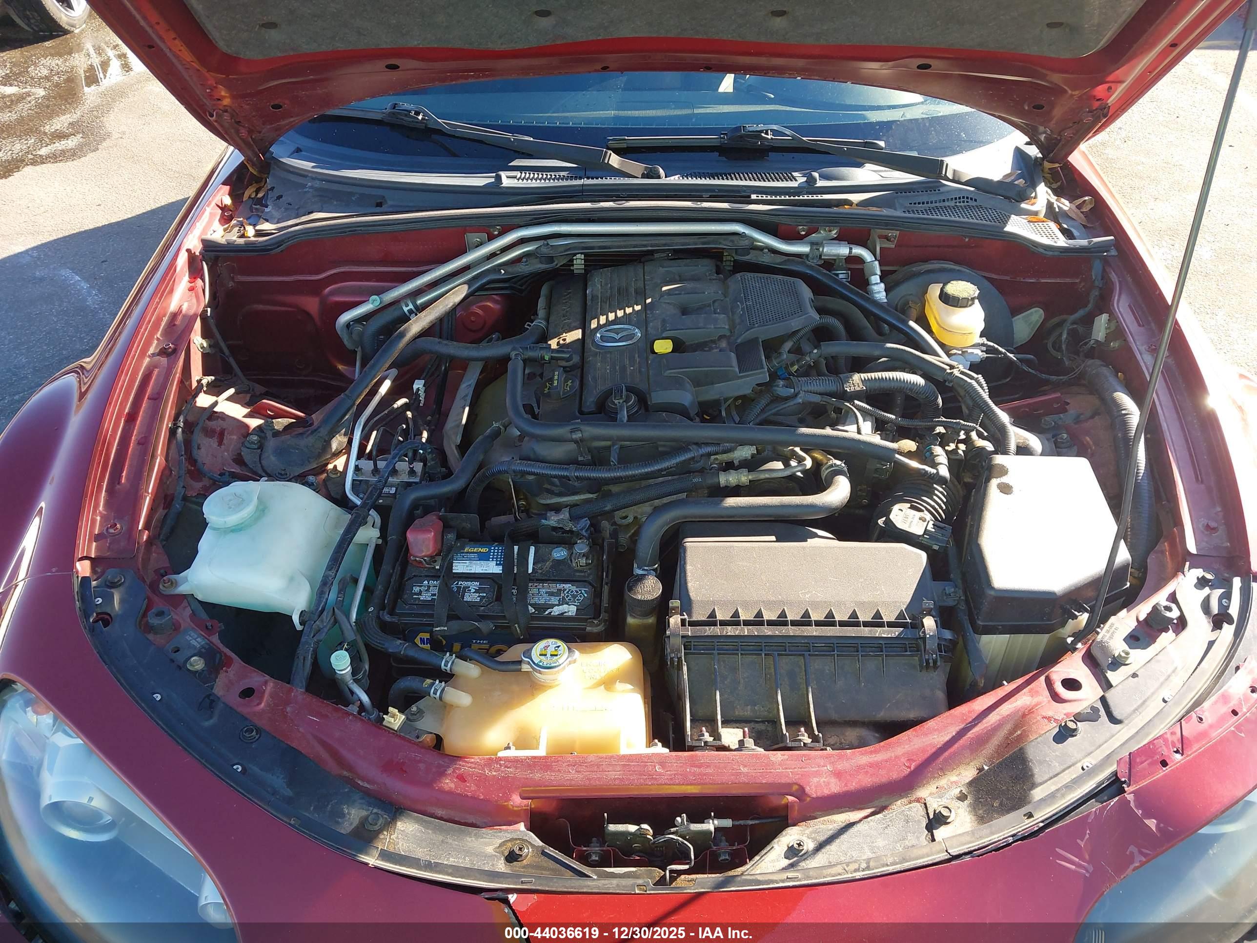 MAZDA MX-5 image 10