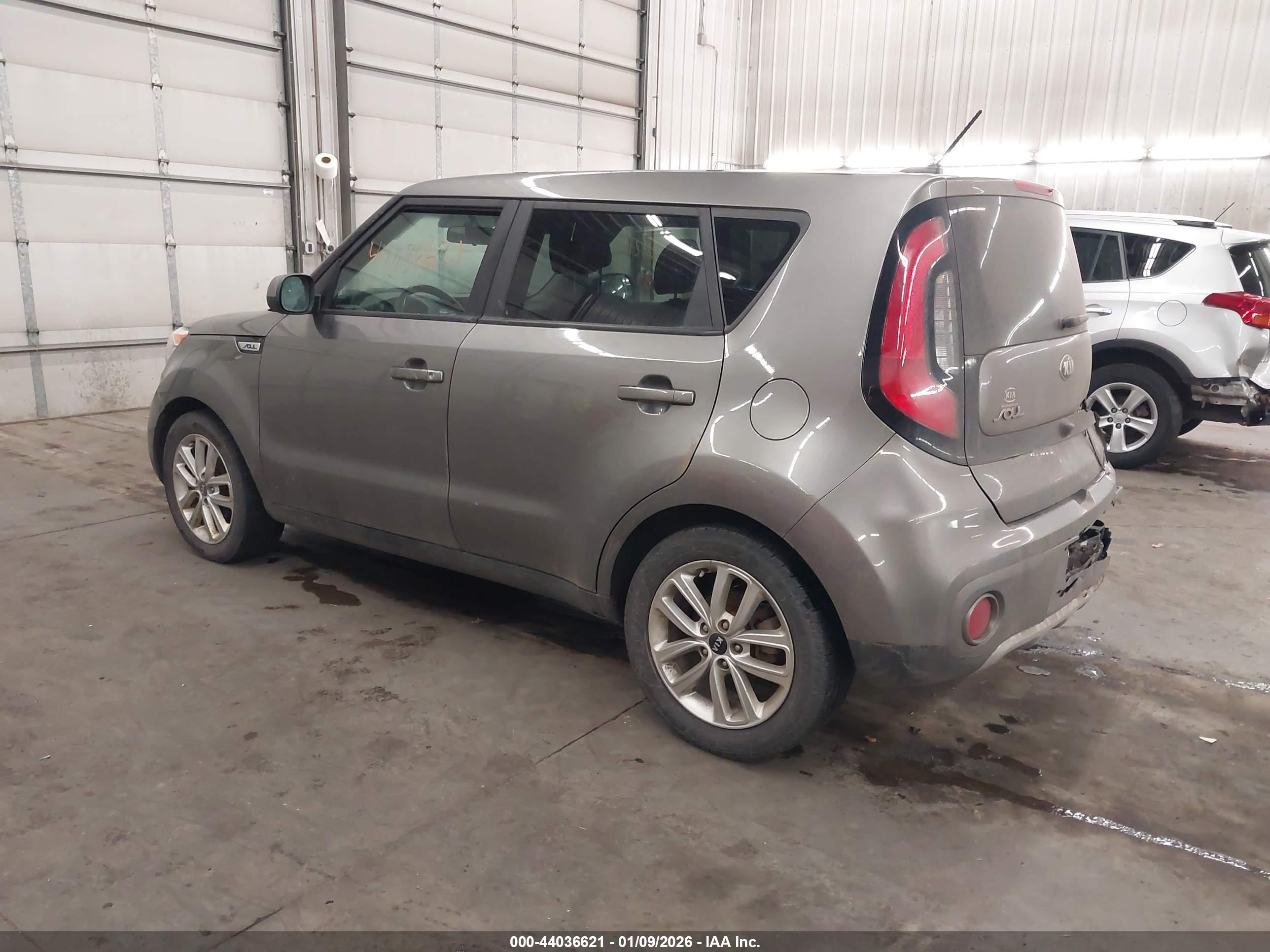 KIA SOUL image 3
