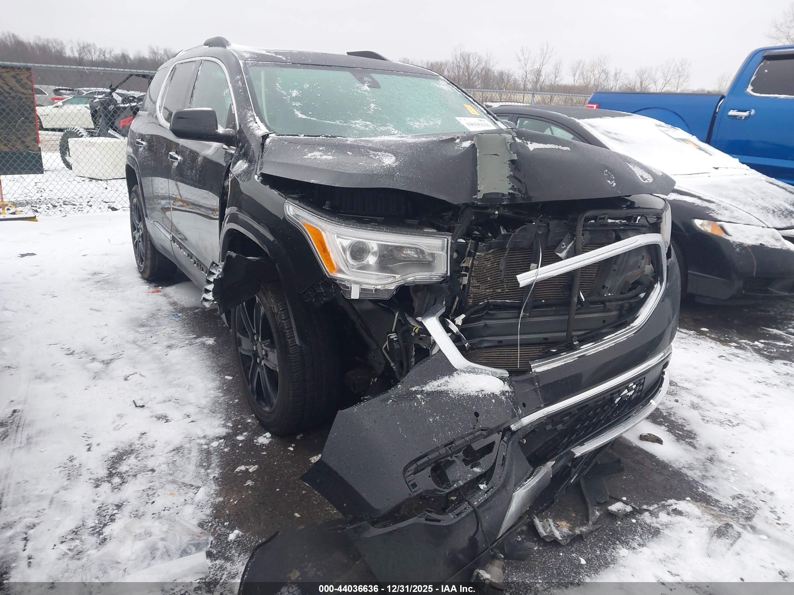 GMC ACADIA image 6
