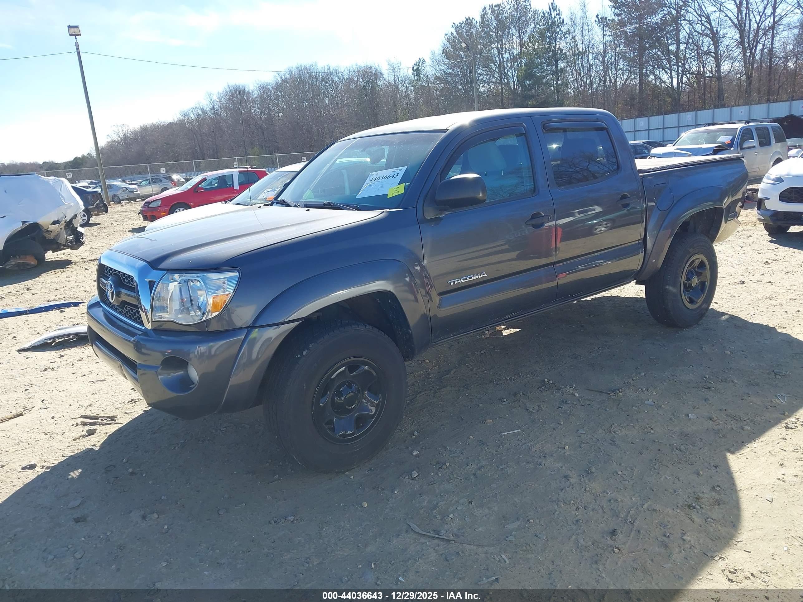 TOYOTA TACOMA image 2