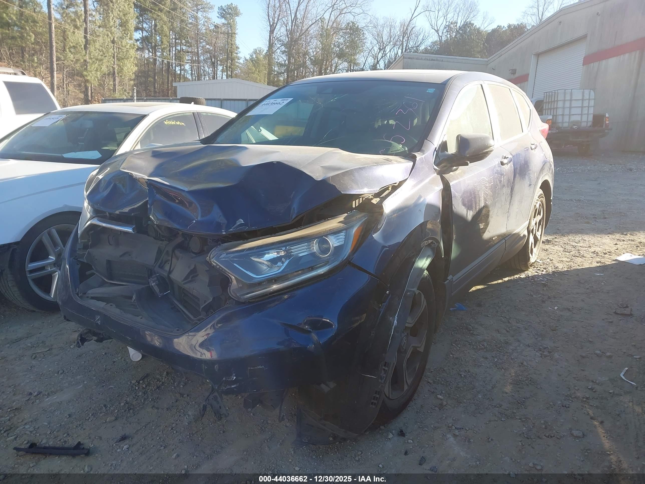 HONDA CR-V image 2