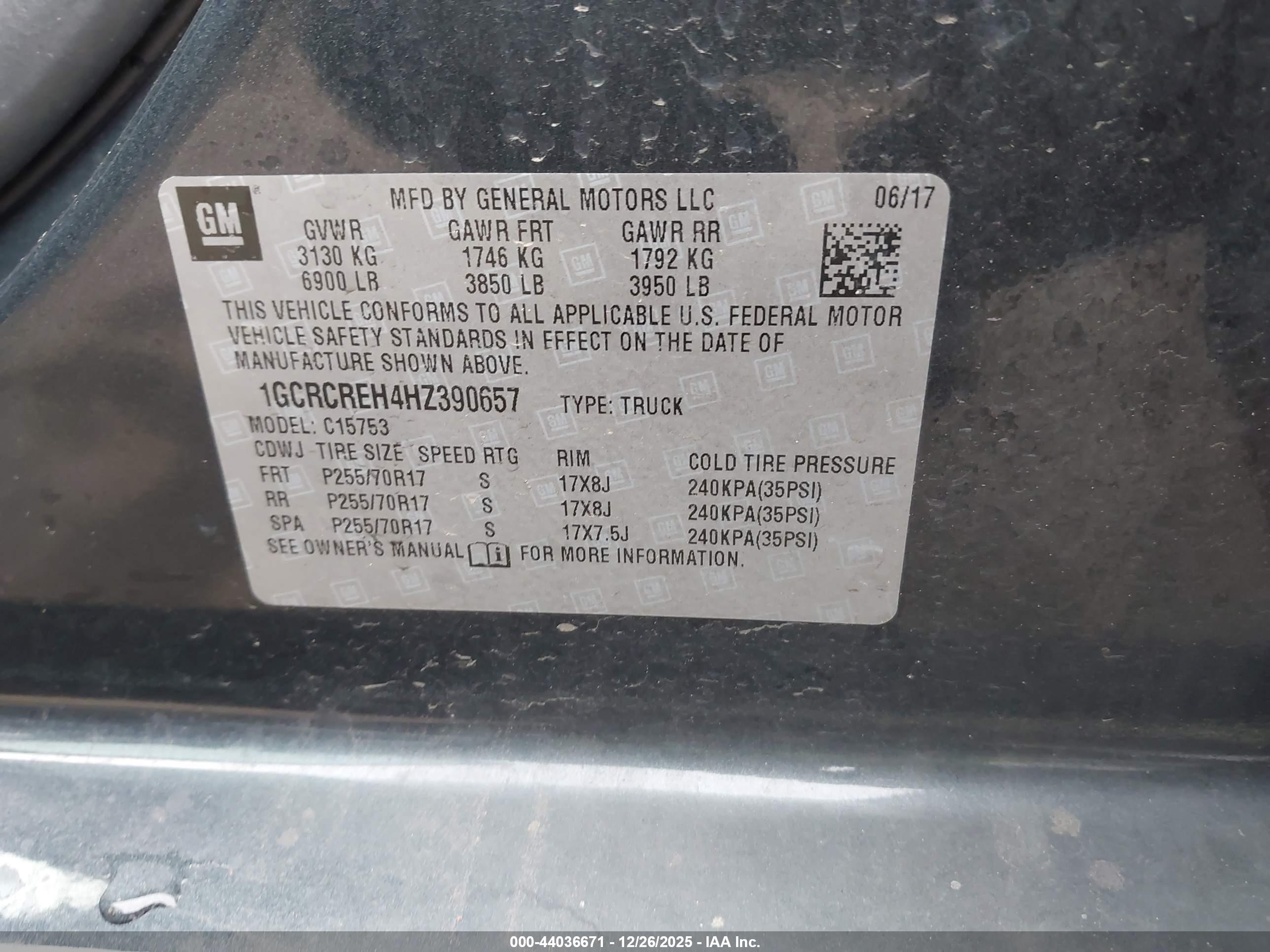 CHEVROLET SILVERADO image 9