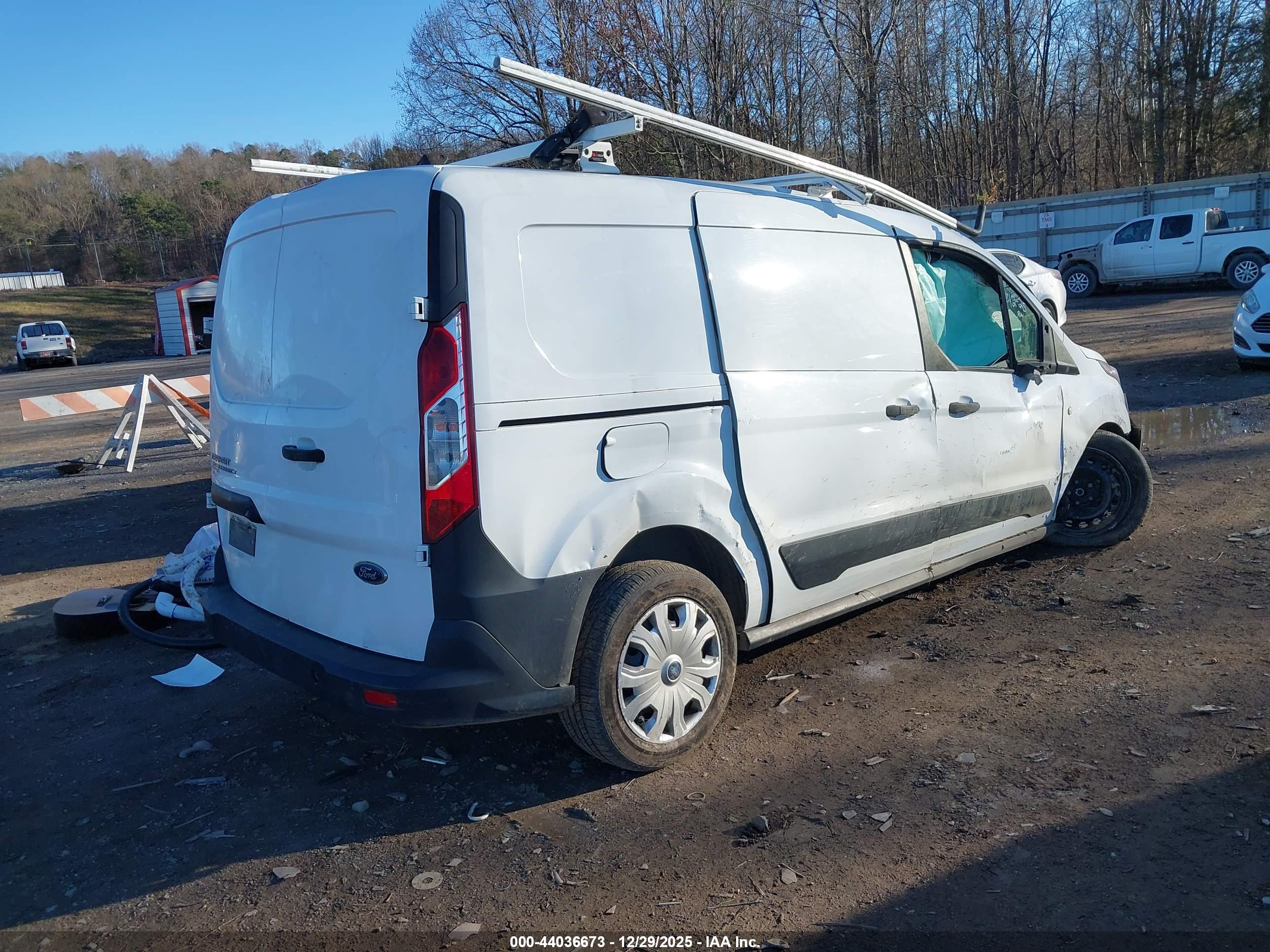 FORD TRANSIT image 4