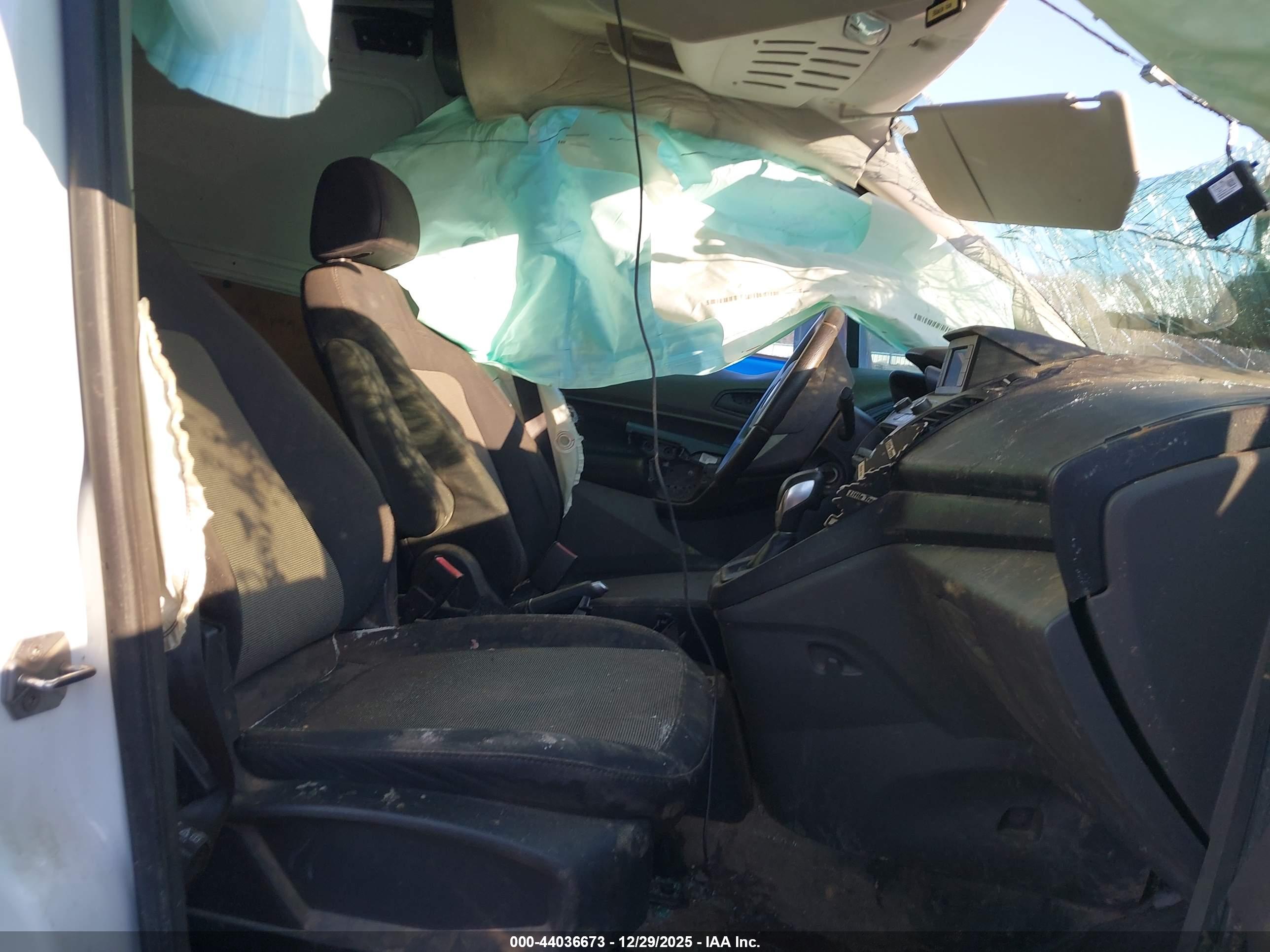 FORD TRANSIT image 5