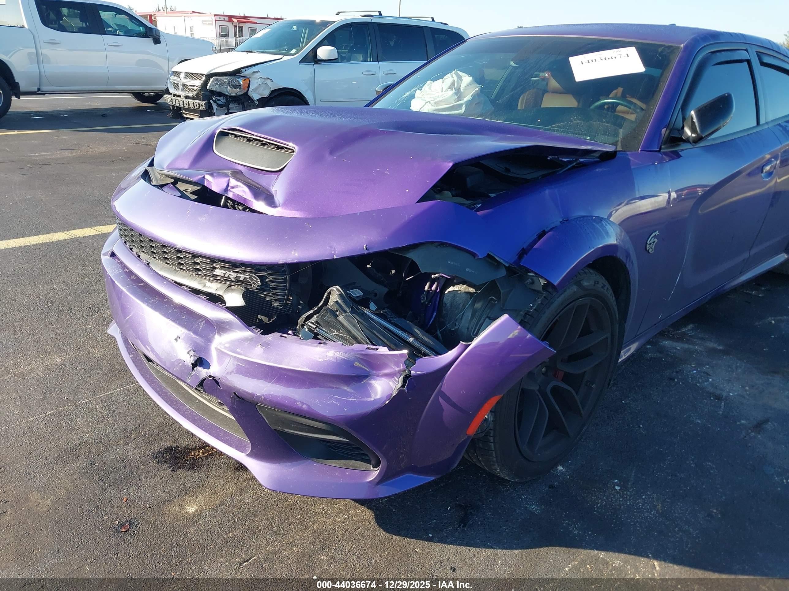 DODGE CHARGER image 6