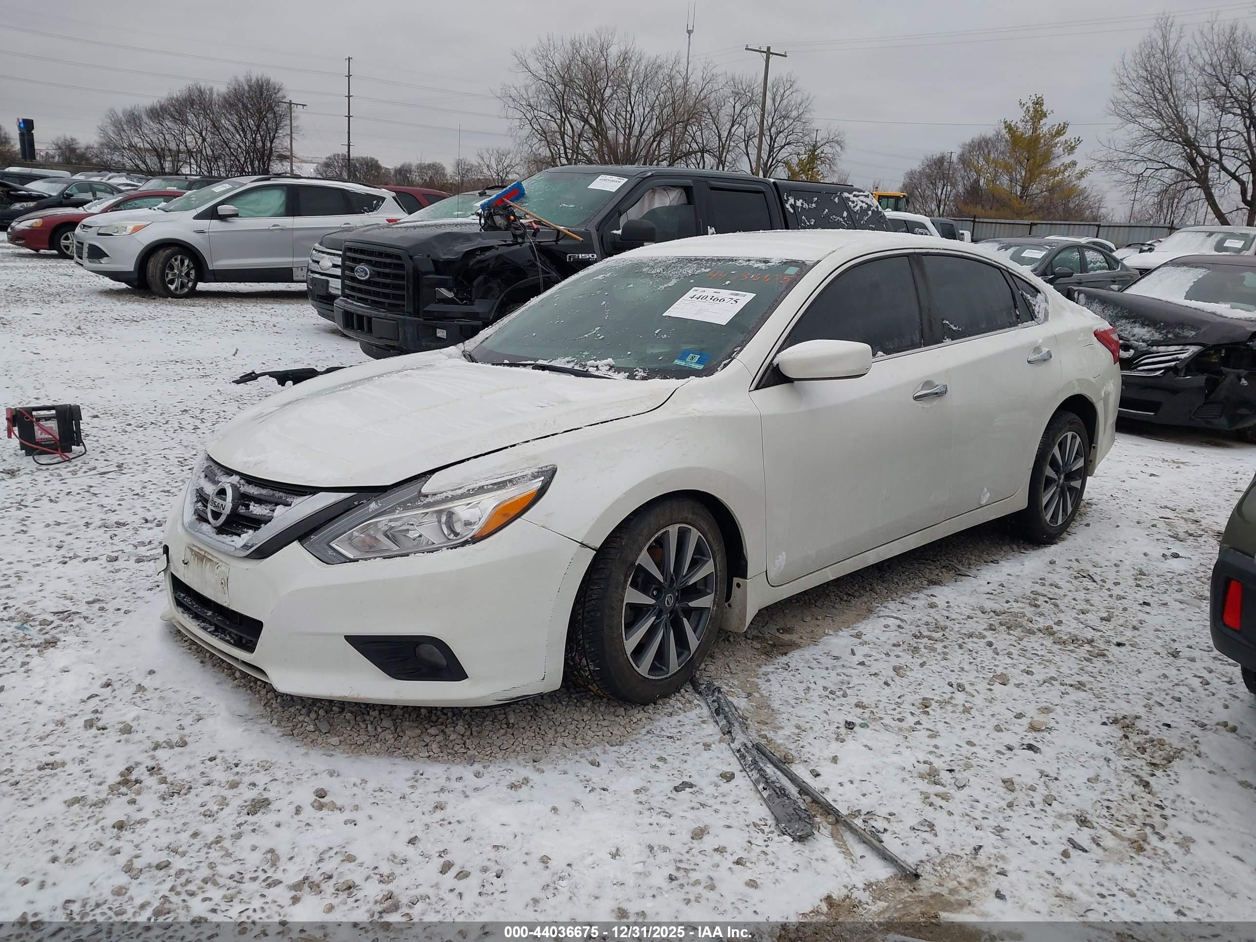 NISSAN ALTIMA image 2