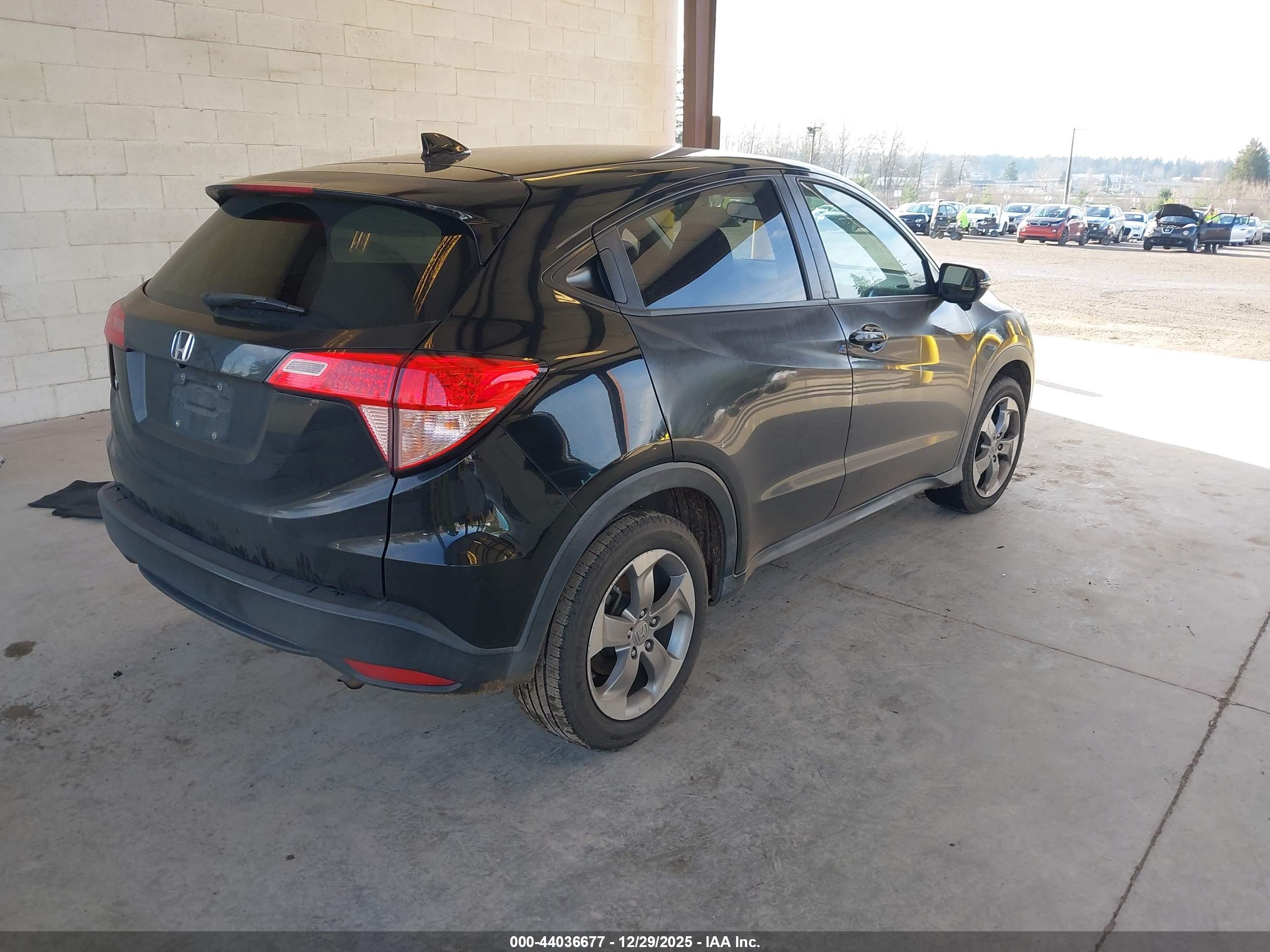 HONDA HR-V image 4