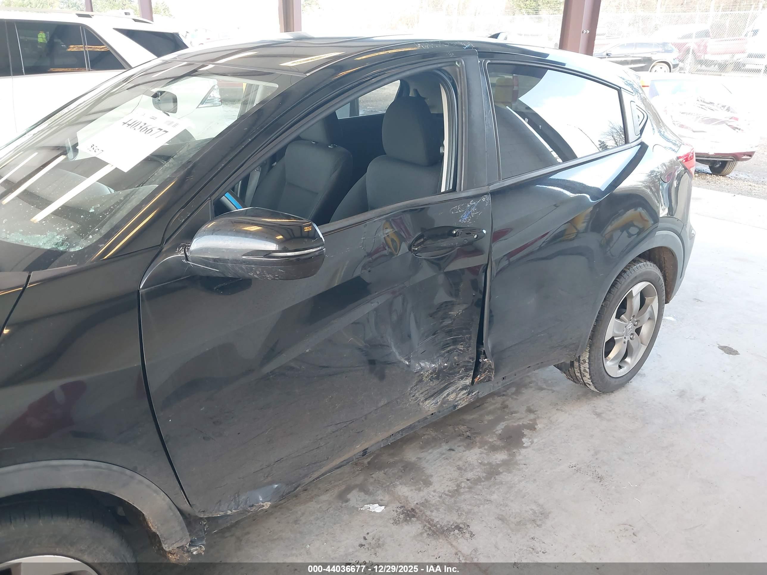 HONDA HR-V image 6