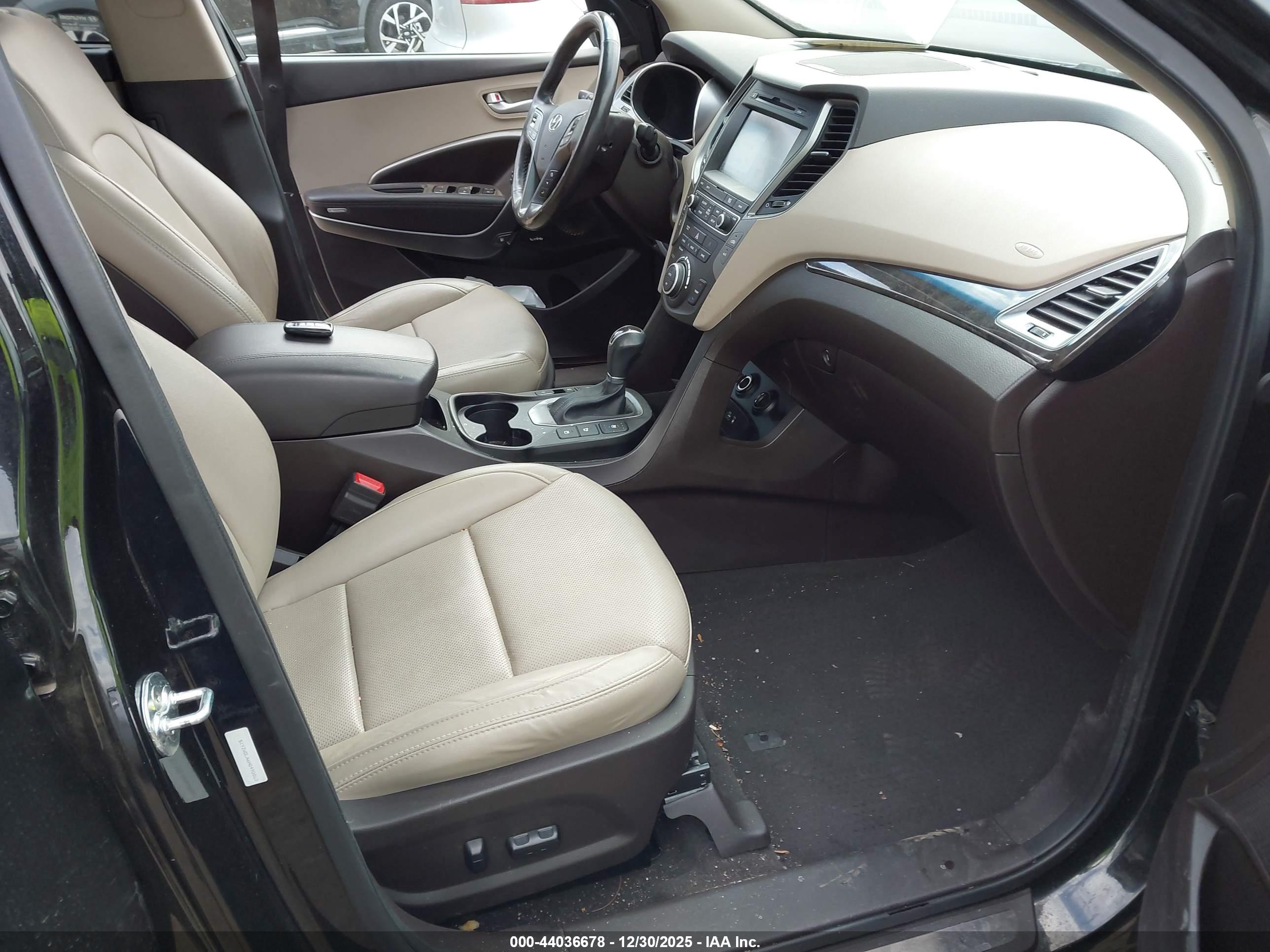 HYUNDAI SANTA image 5