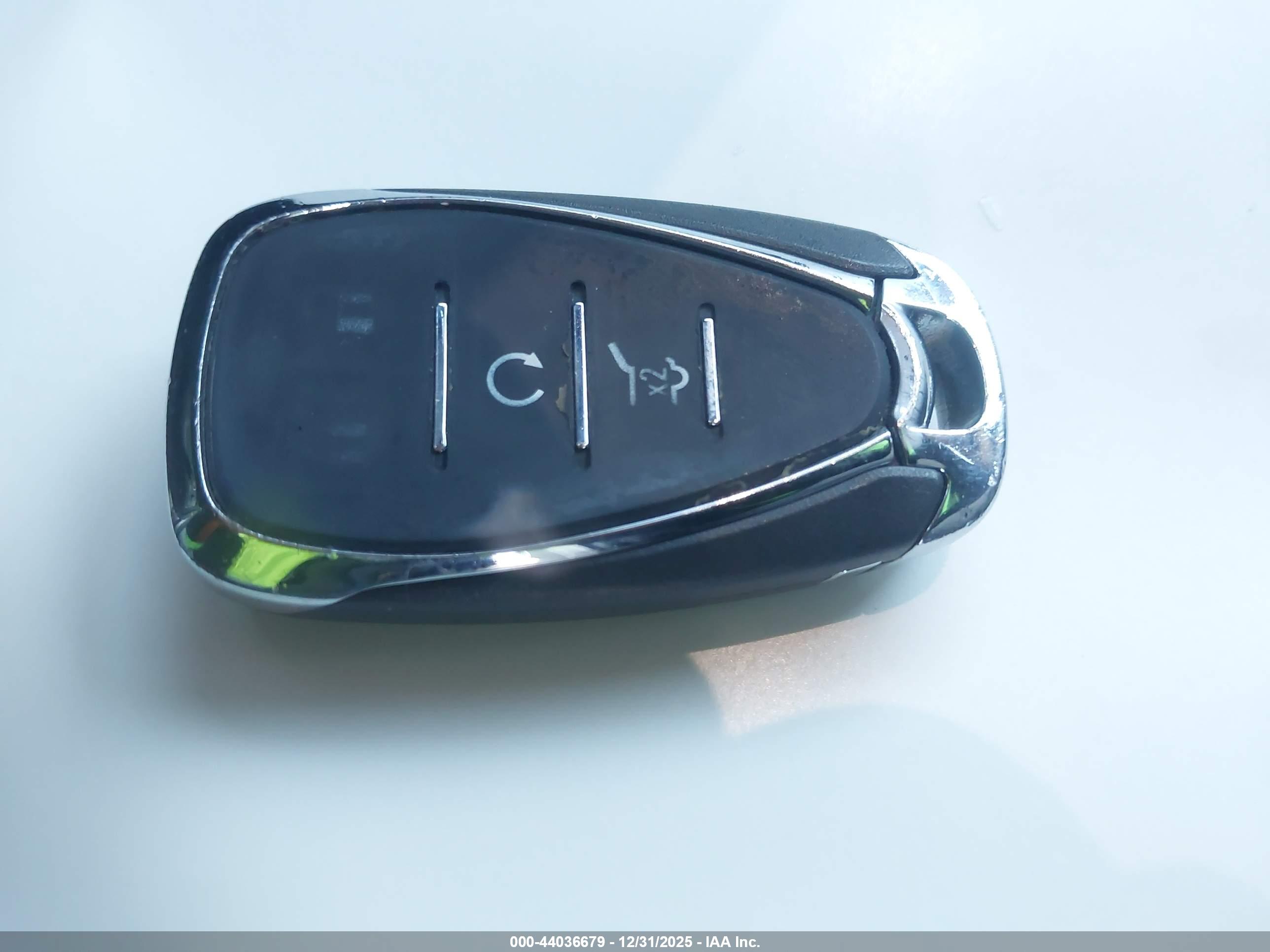 CHEVROLET EQUINOX image 11