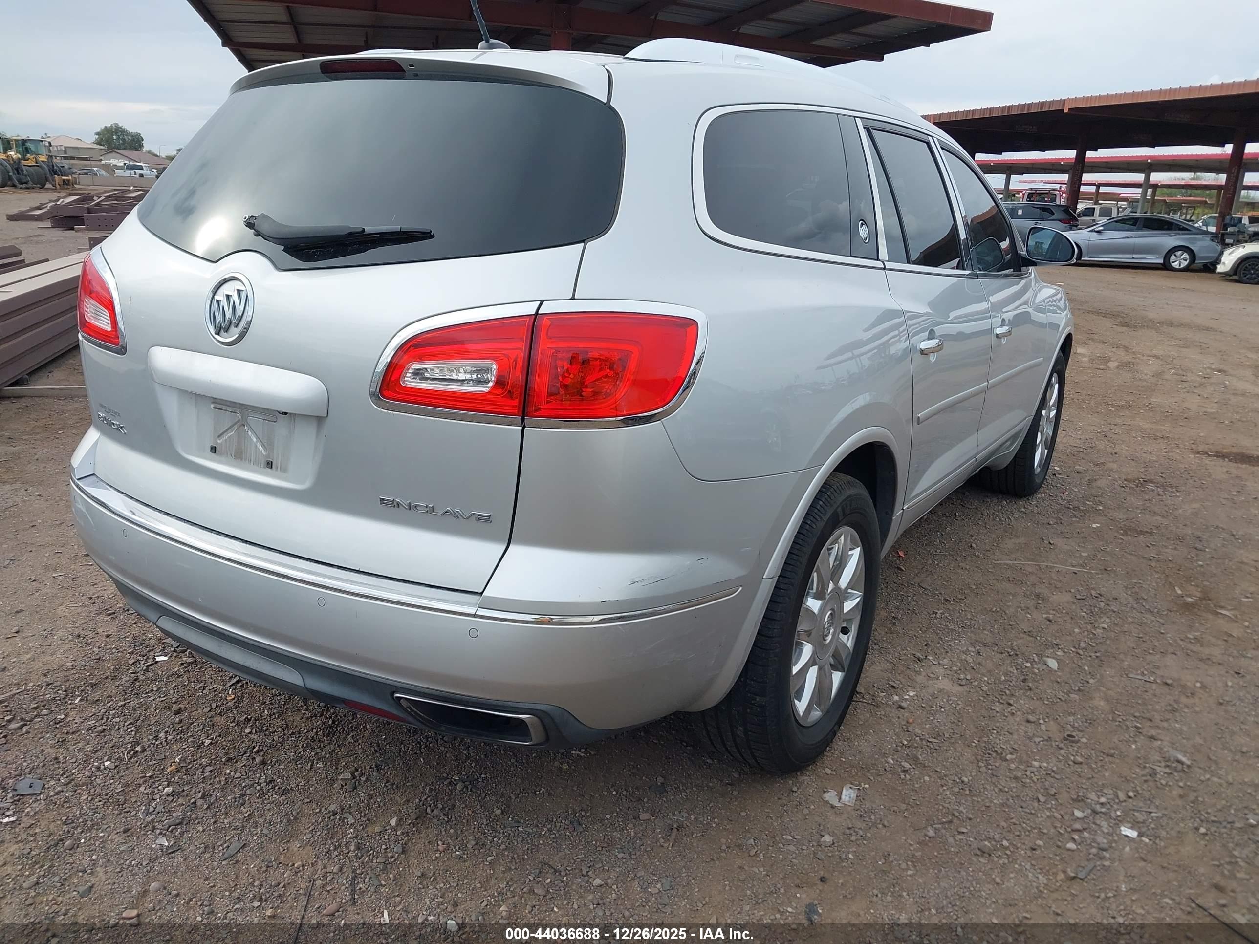 BUICK ENCLAVE image 4