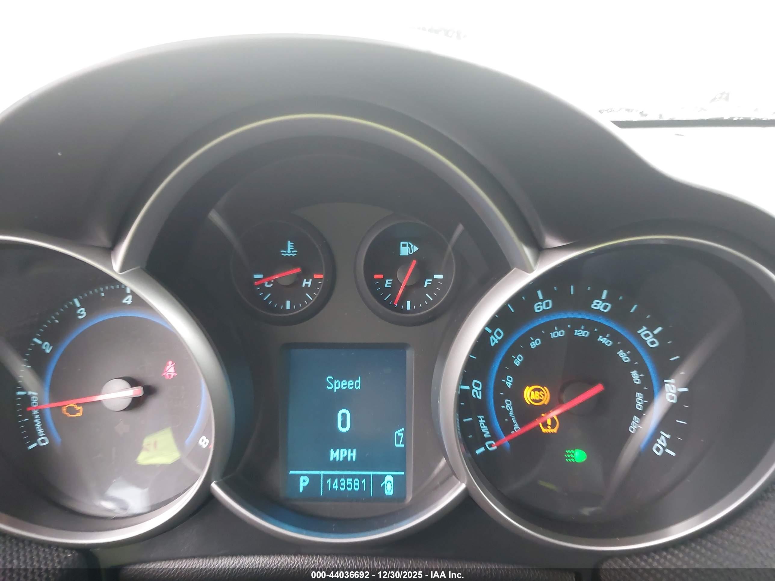 CHEVROLET CRUZE image 7