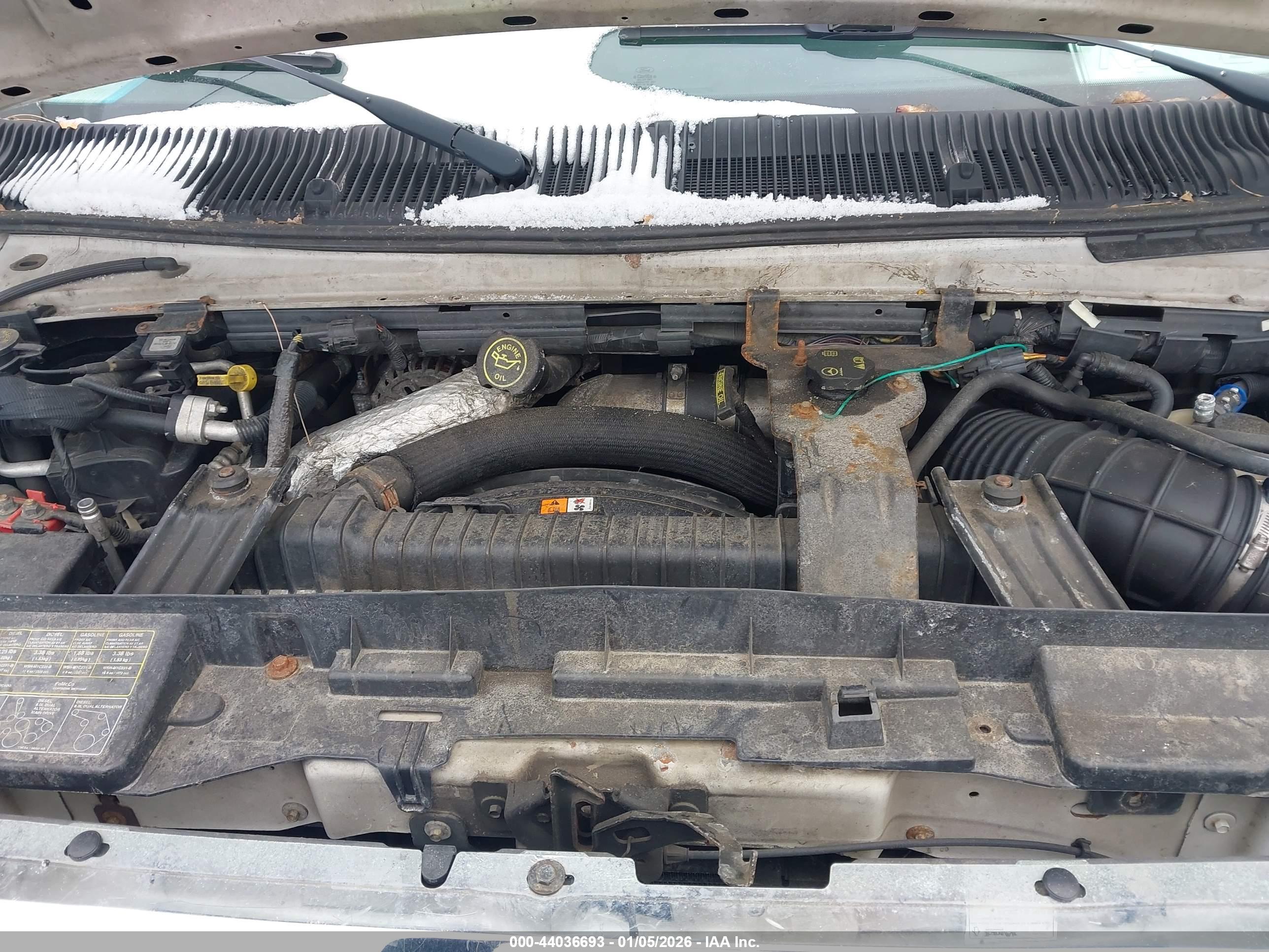 FORD E-350 image 10