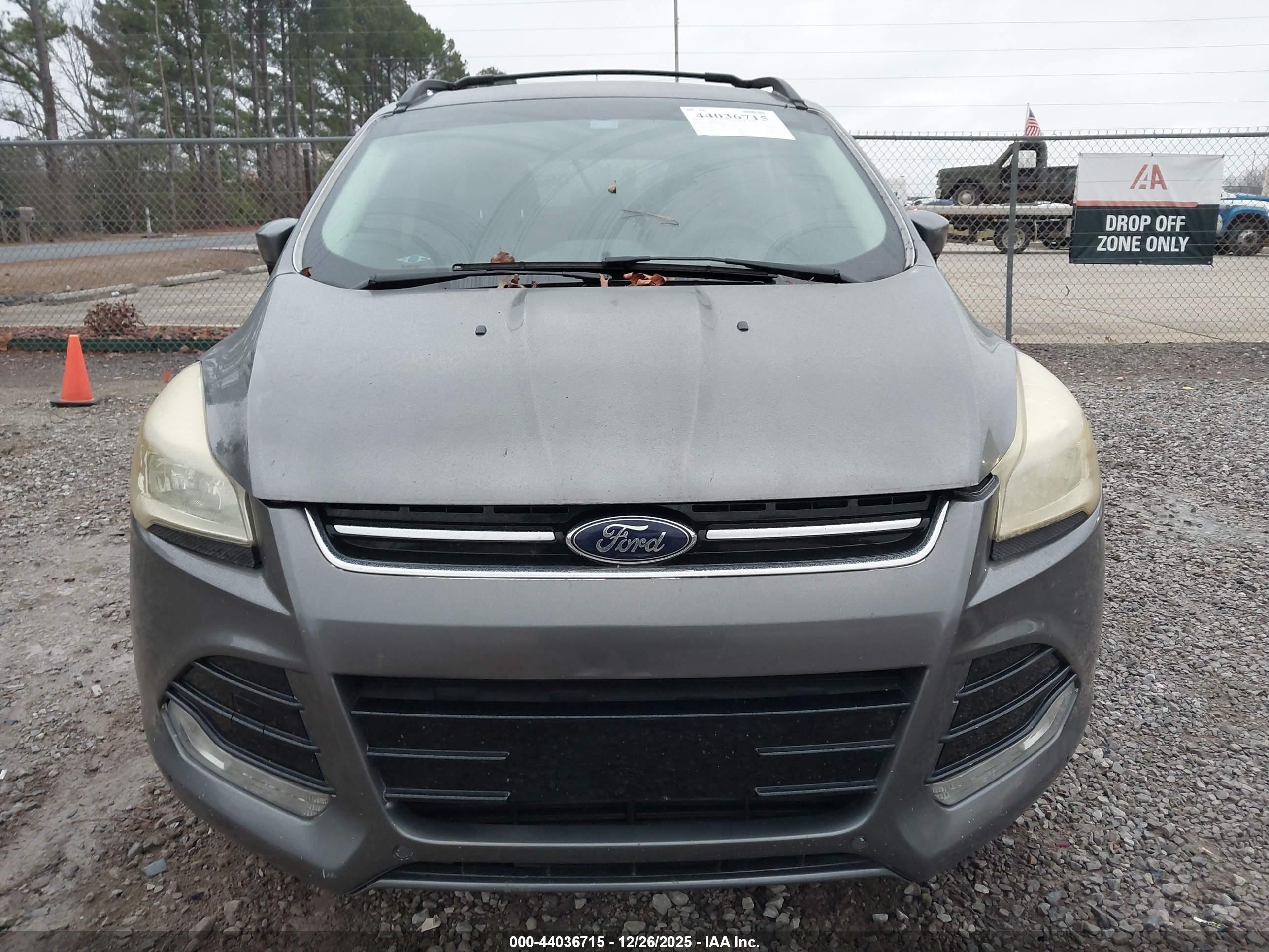FORD ESCAPE image 6