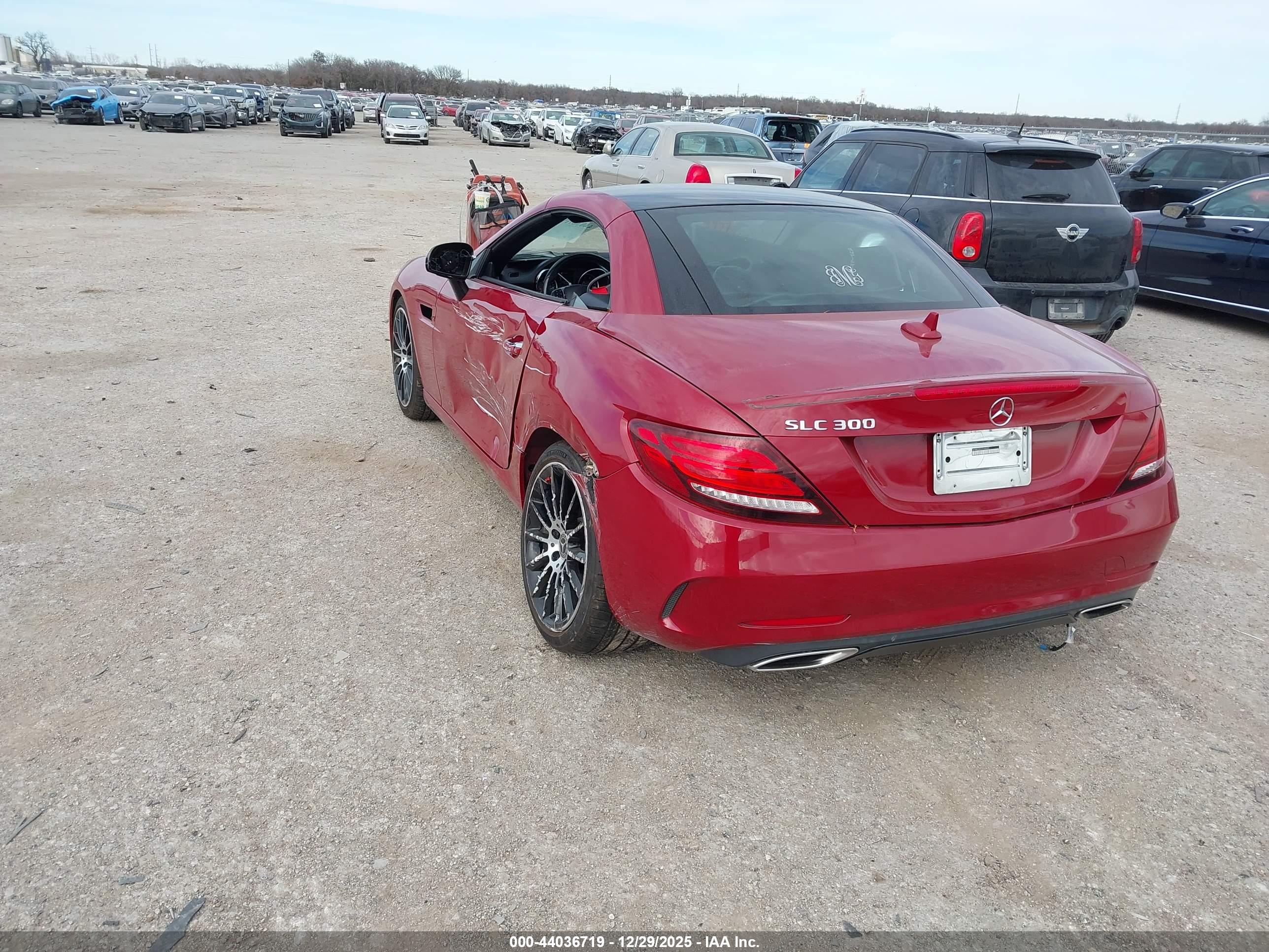 MERCEDES-BENZ SLC image 3