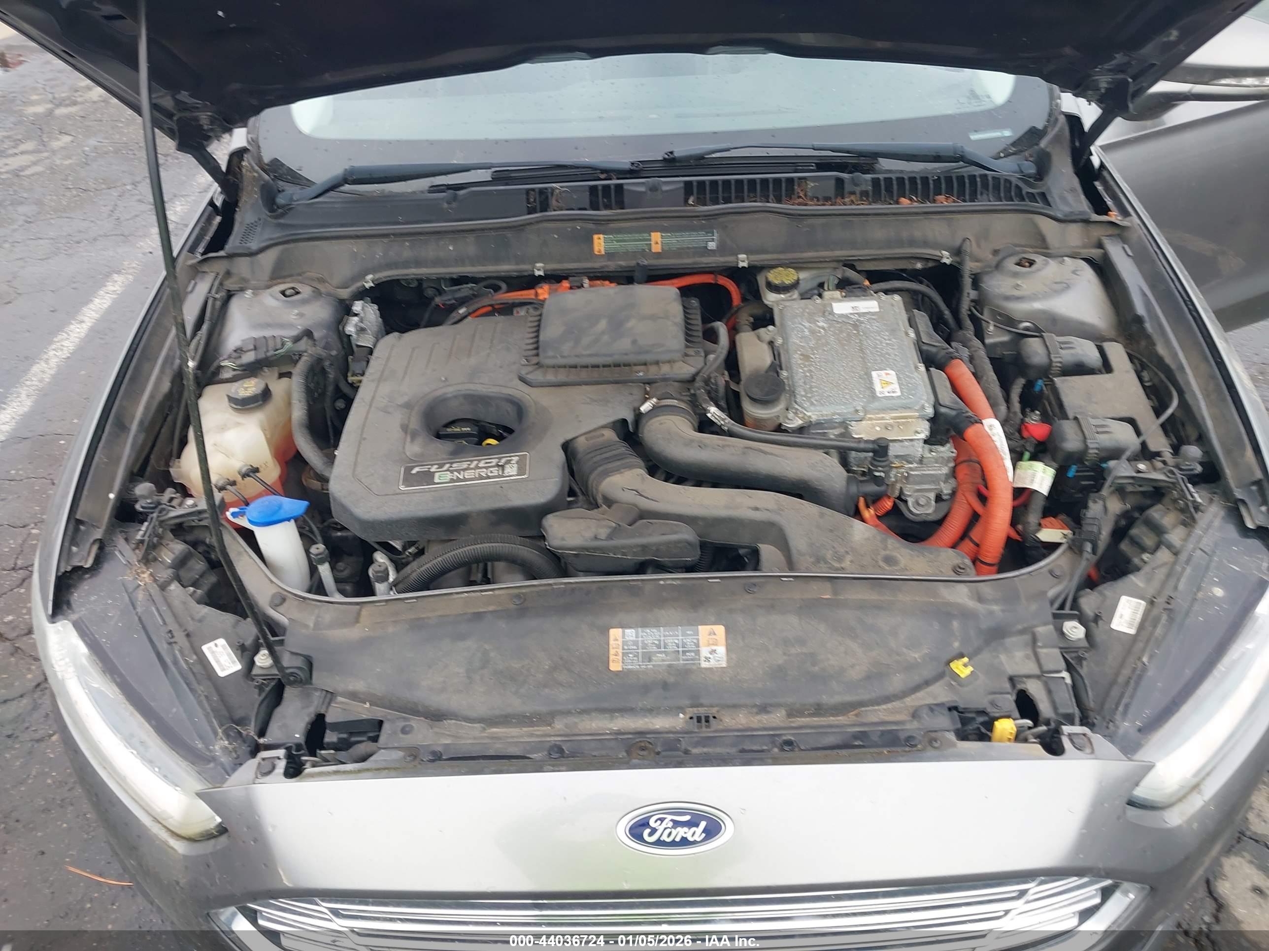 FORD FUSION image 10