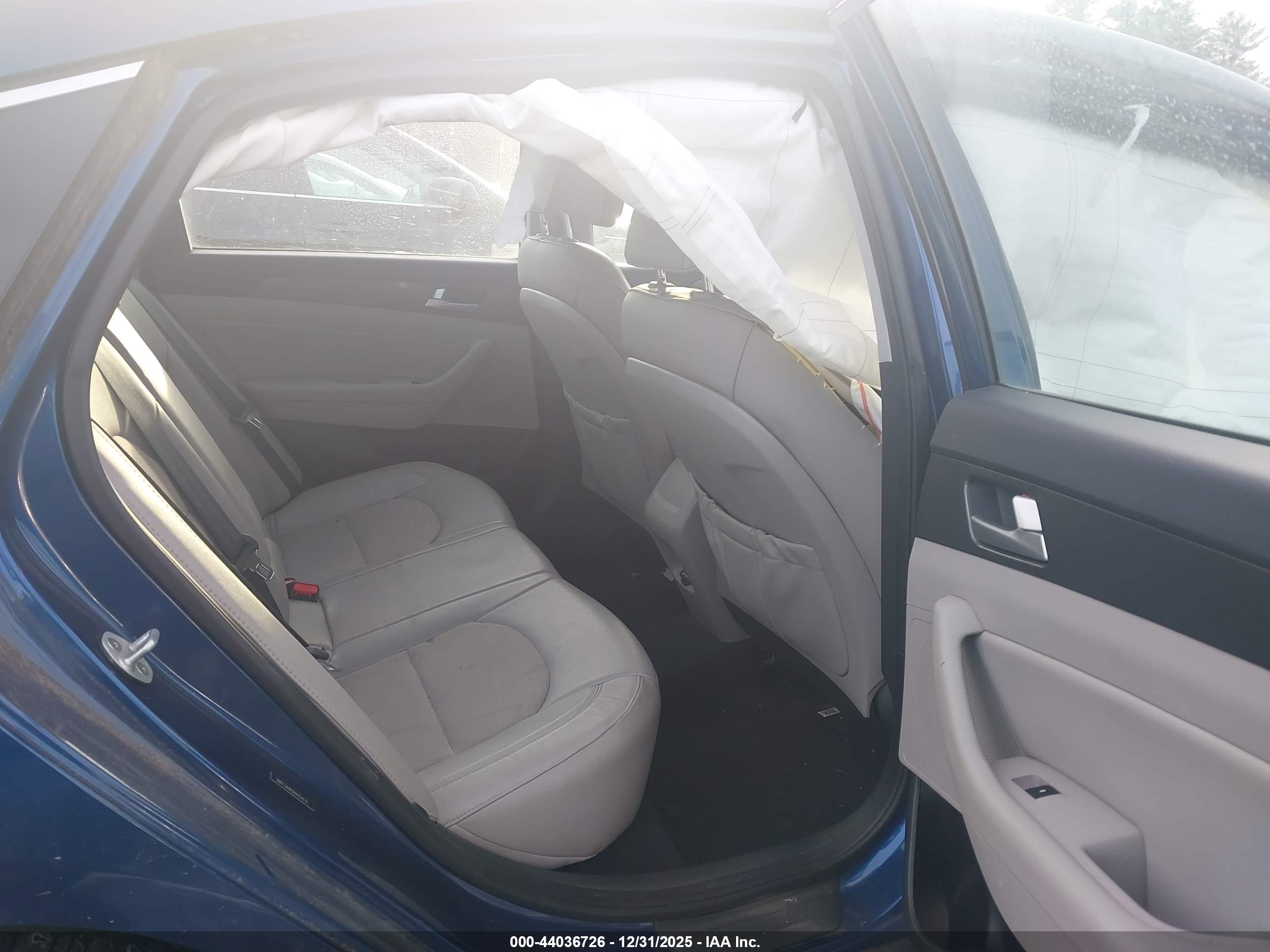 HYUNDAI SONATA image 8