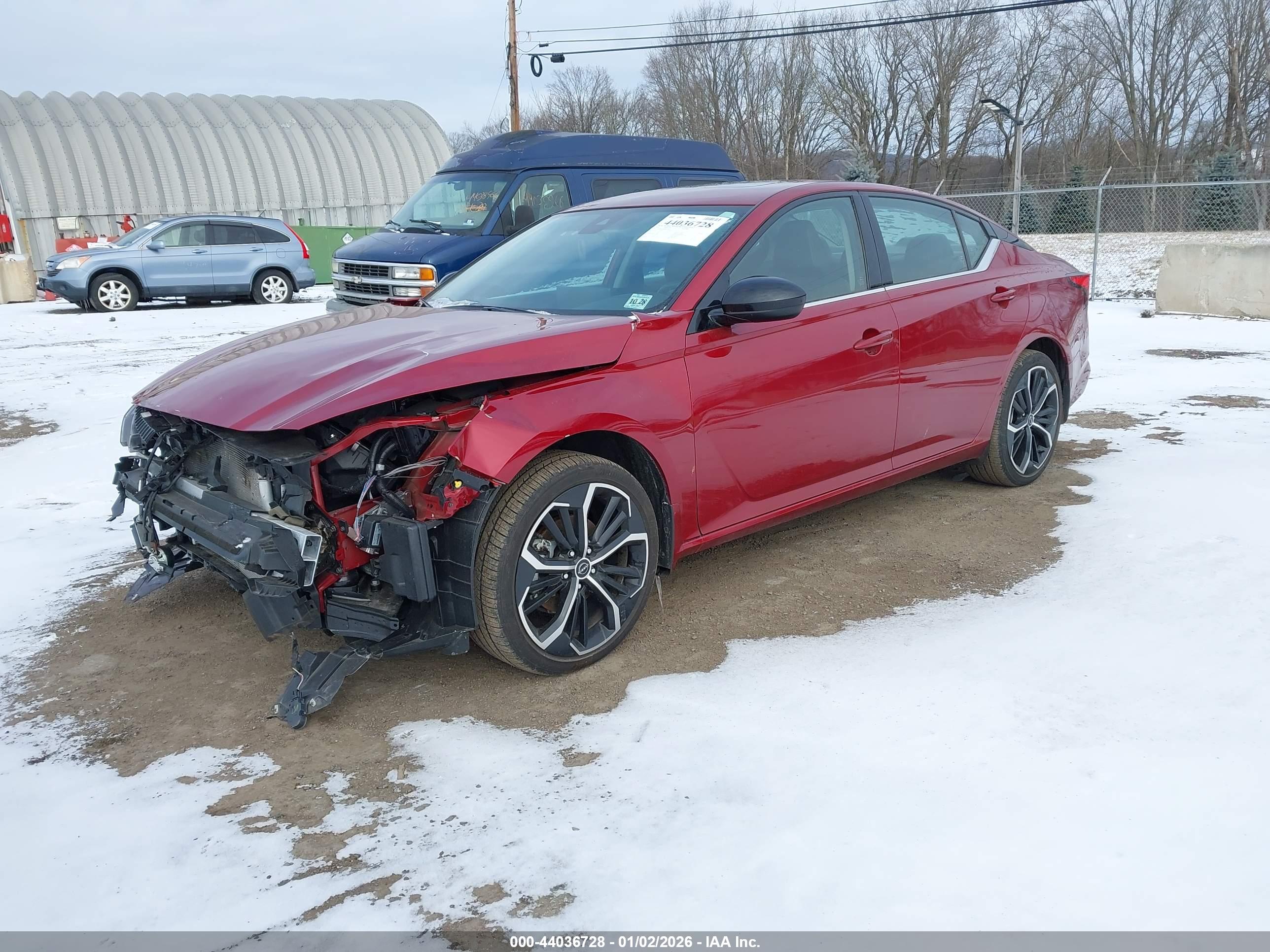 NISSAN ALTIMA image 2