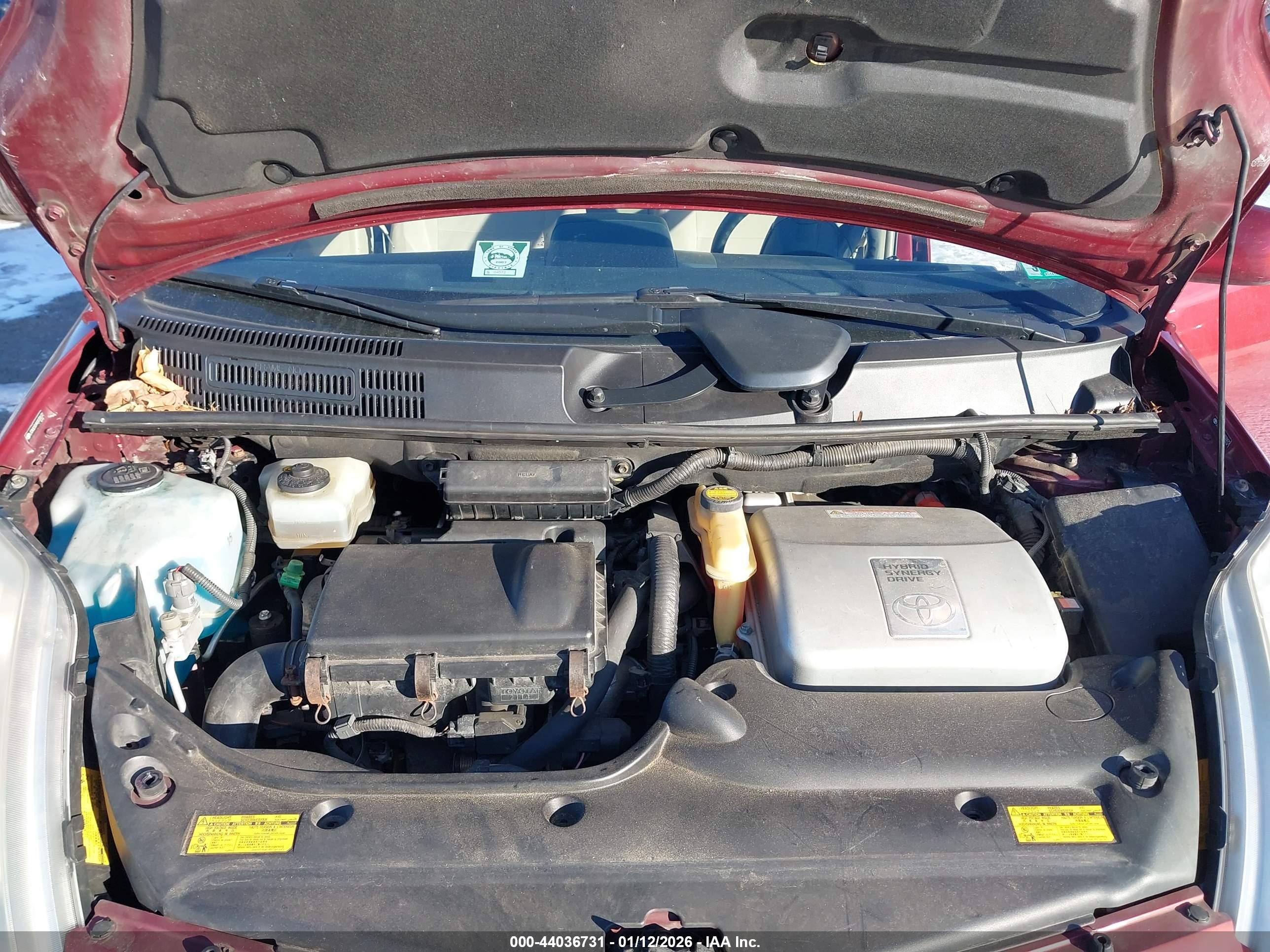 TOYOTA PRIUS image 10