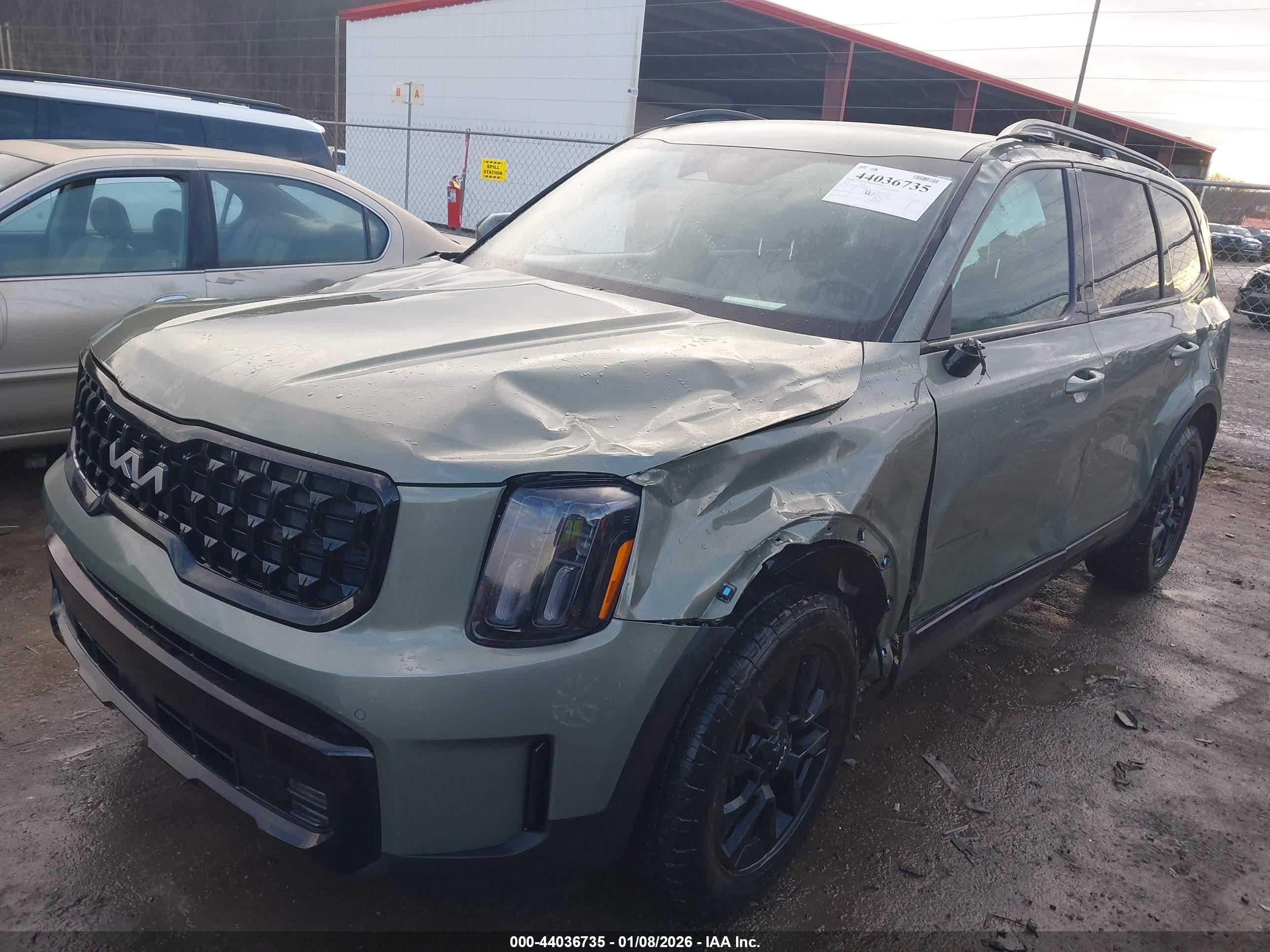 KIA TELLURIDE image 2