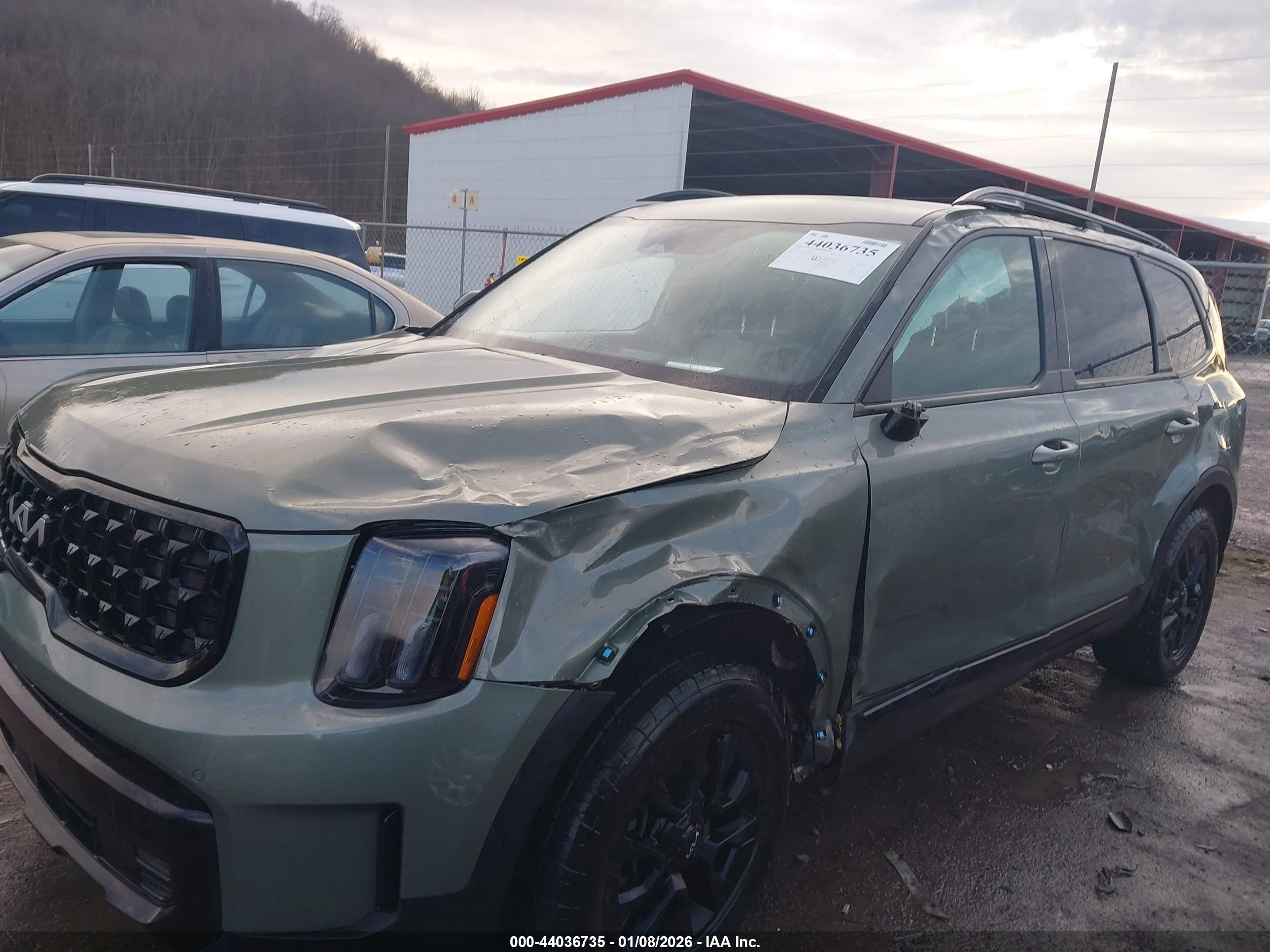 KIA TELLURIDE image 6