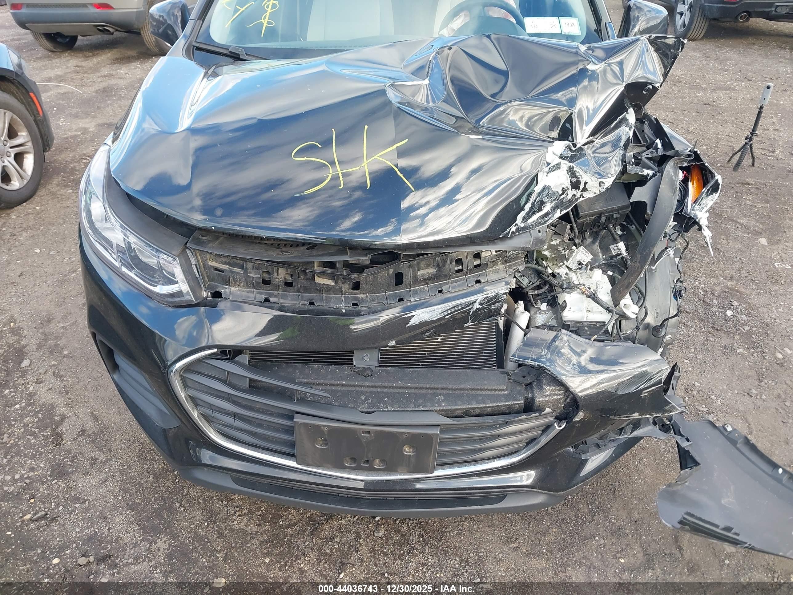 CHEVROLET TRAX image 10