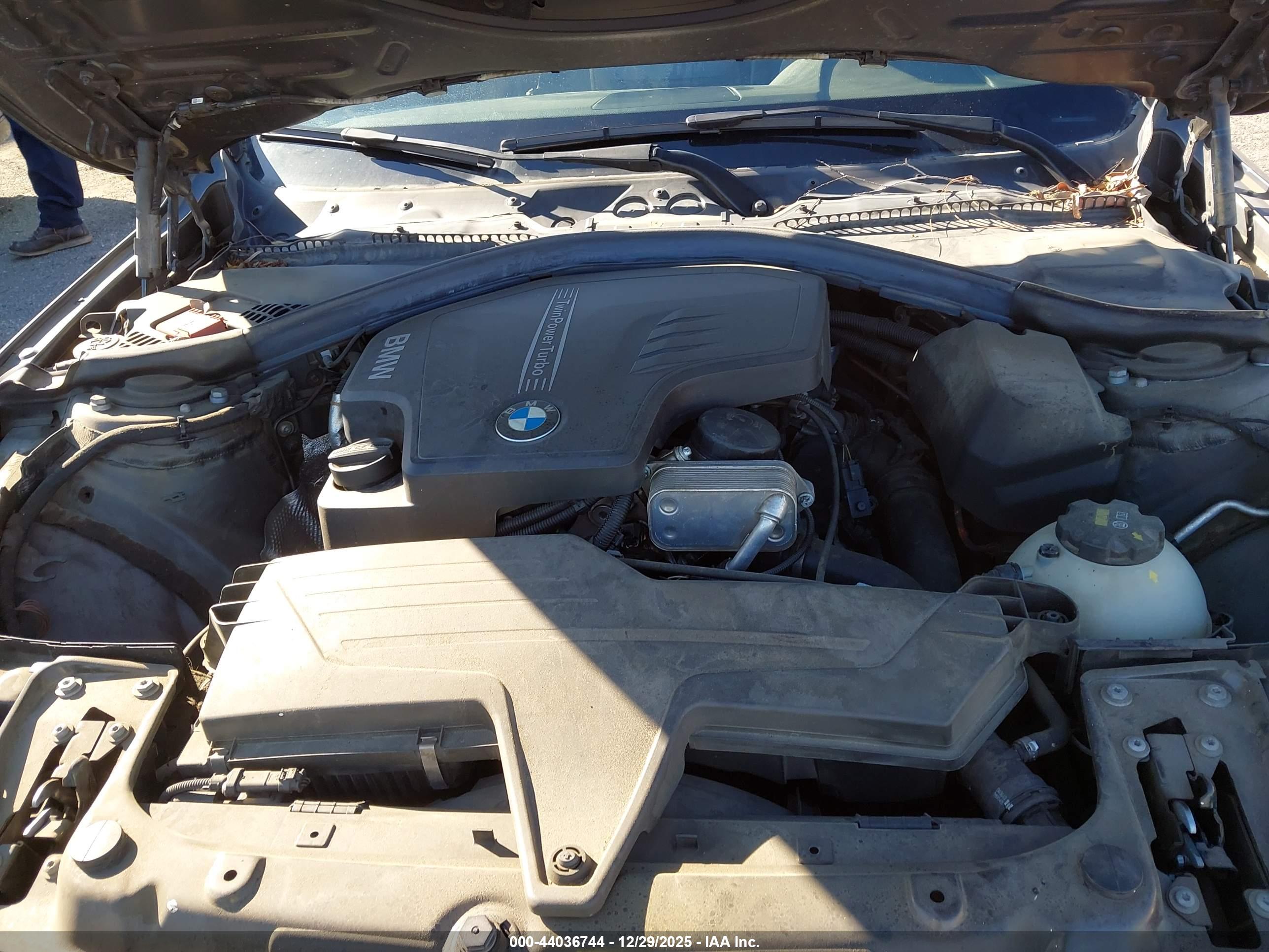 BMW 328I image 10