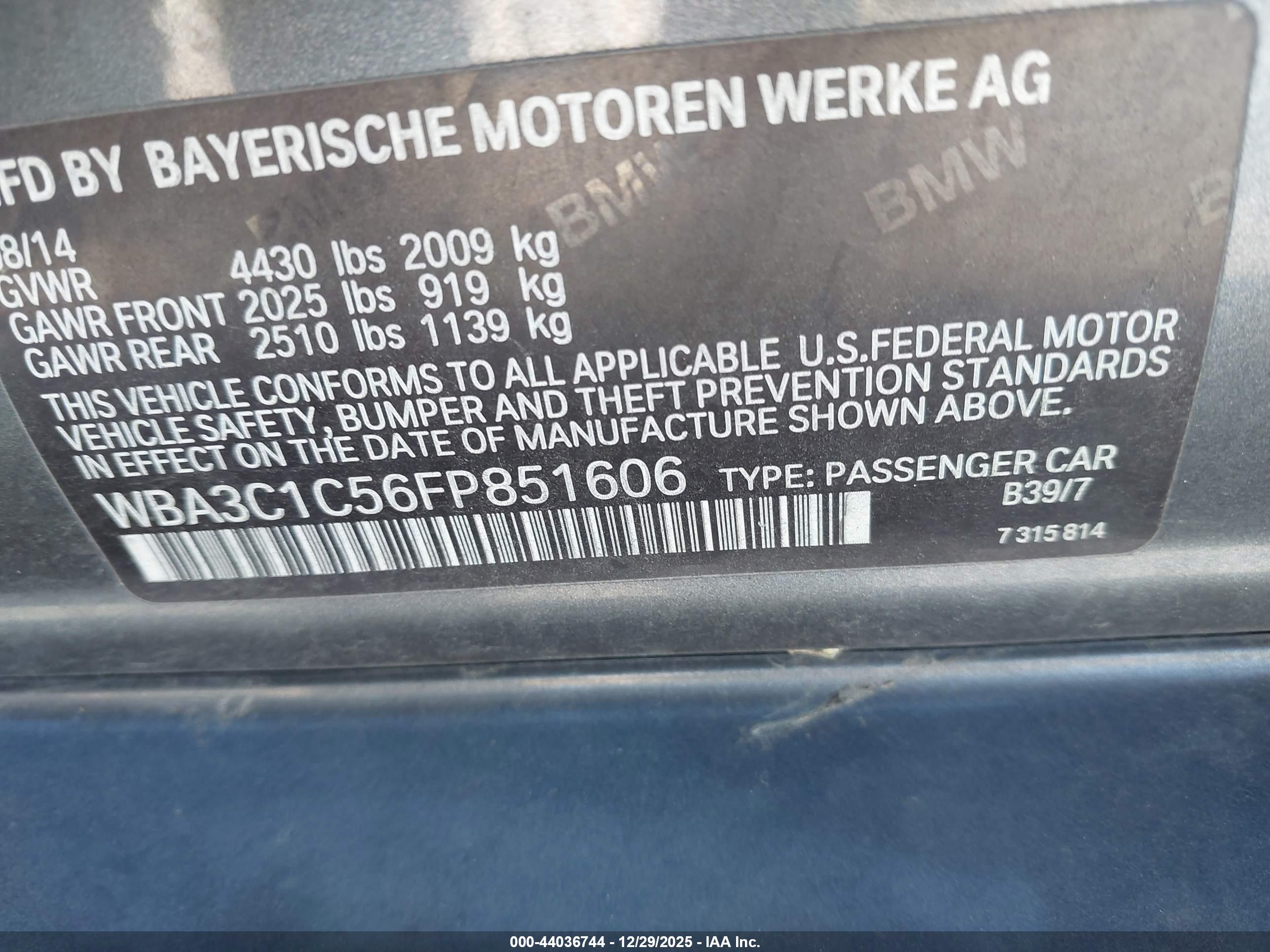 BMW 328I image 9