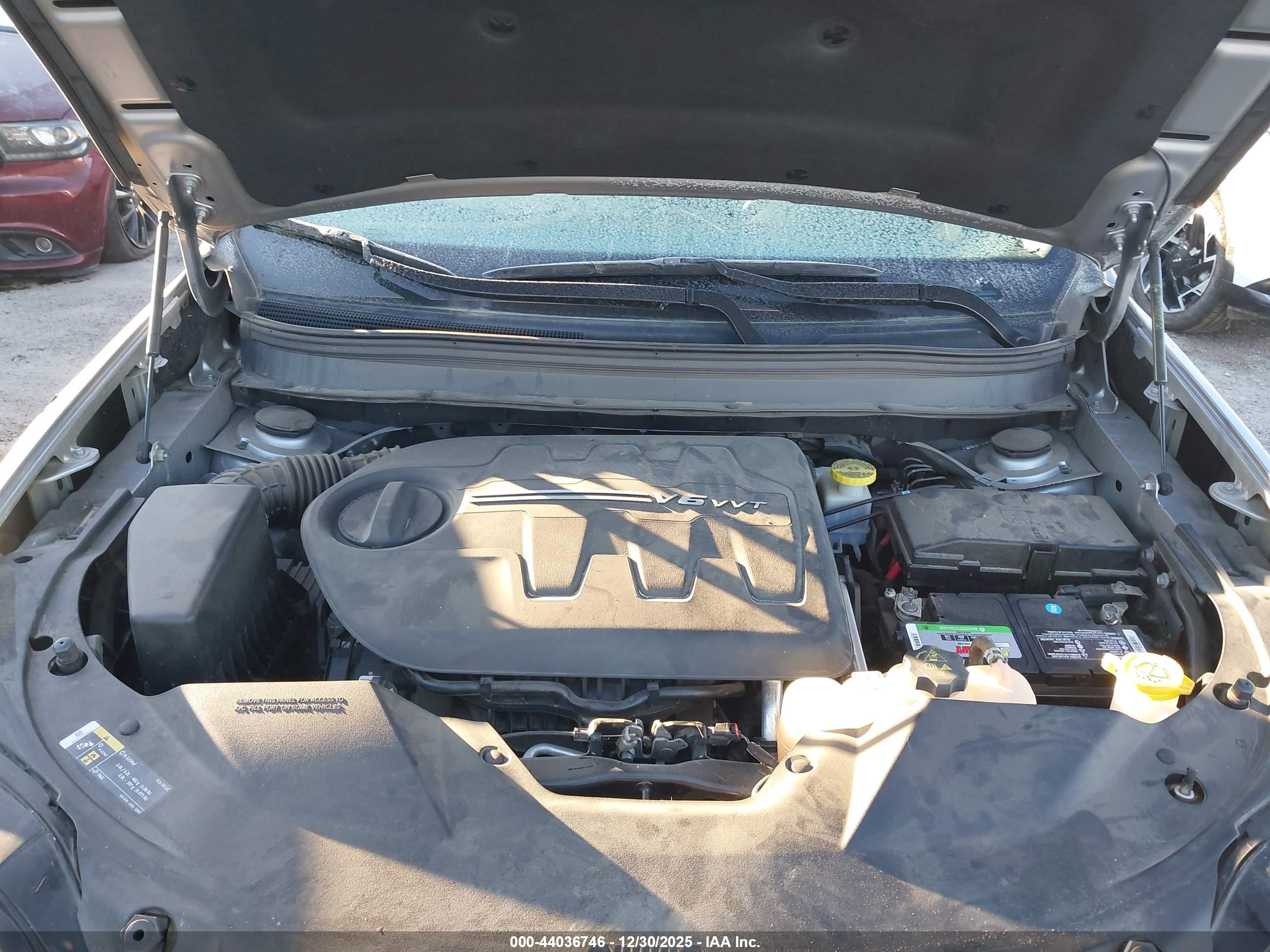 JEEP CHEROKEE image 10