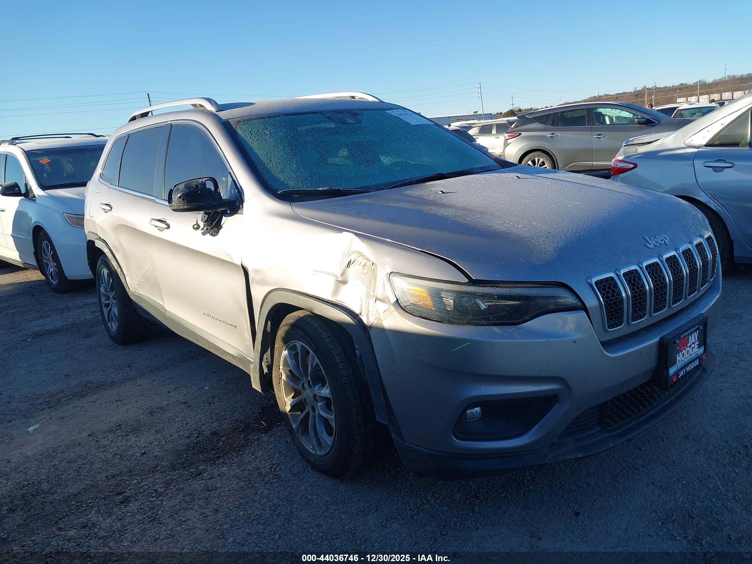 JEEP CHEROKEE image 6