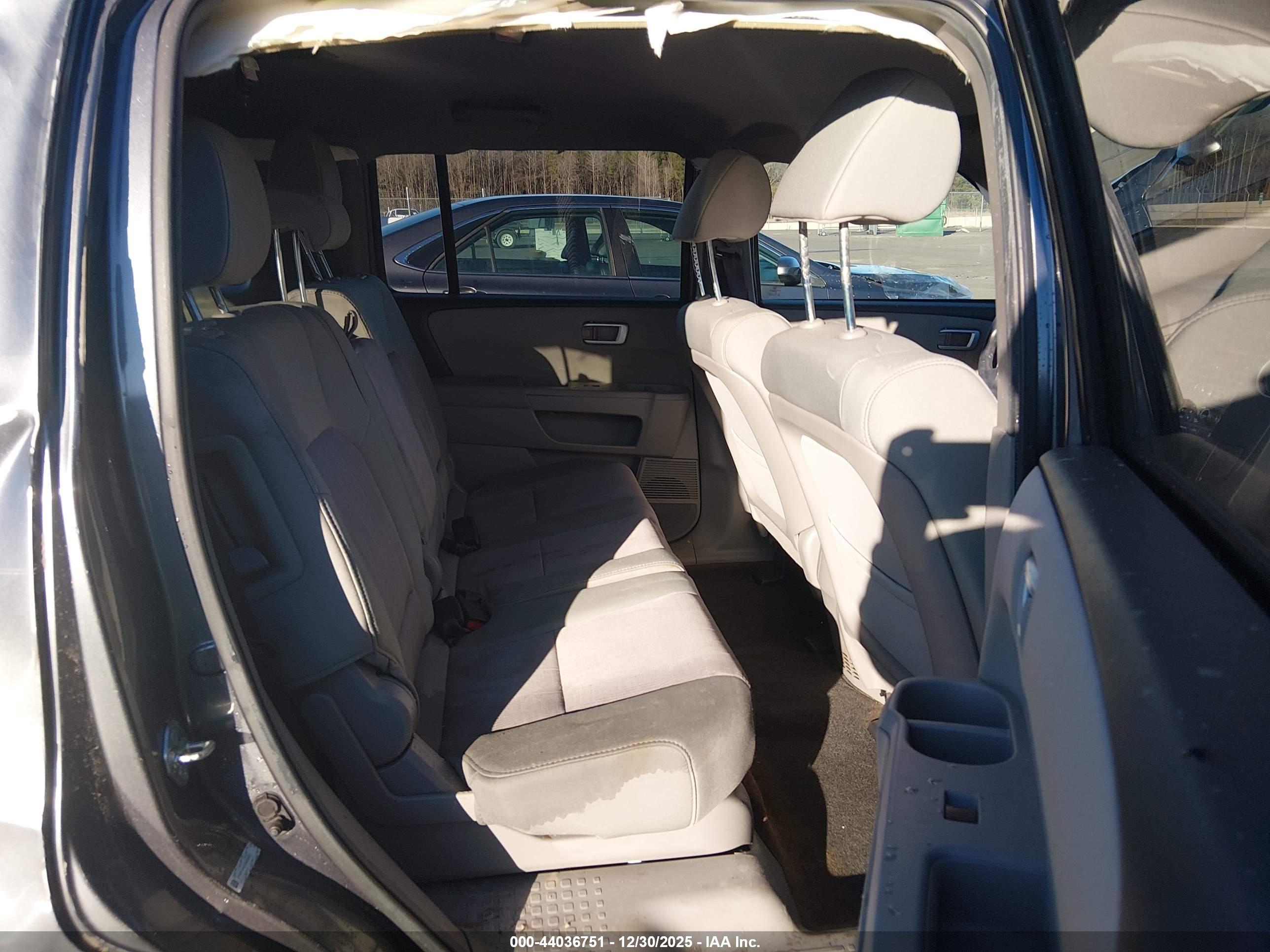 HONDA PILOT image 8