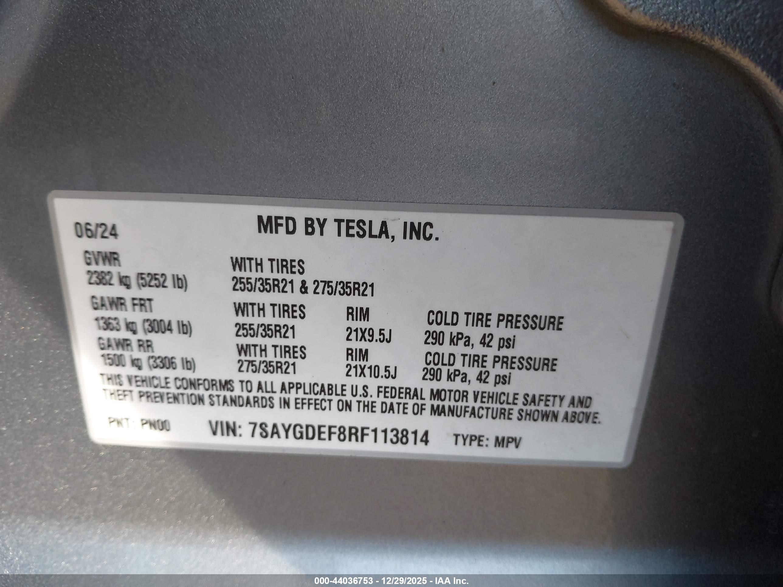 TESLA MODEL image 9