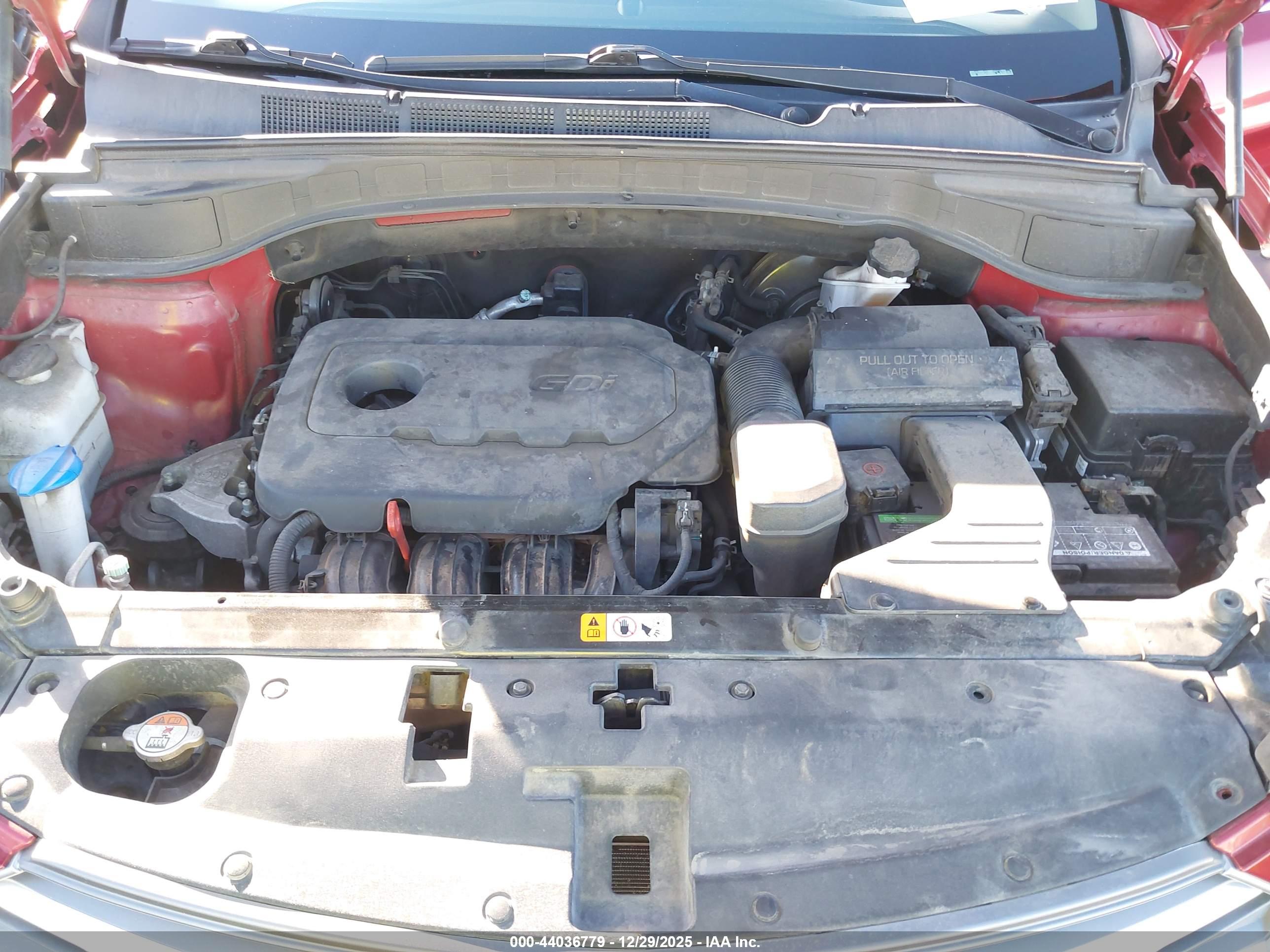 HYUNDAI SANTA image 10