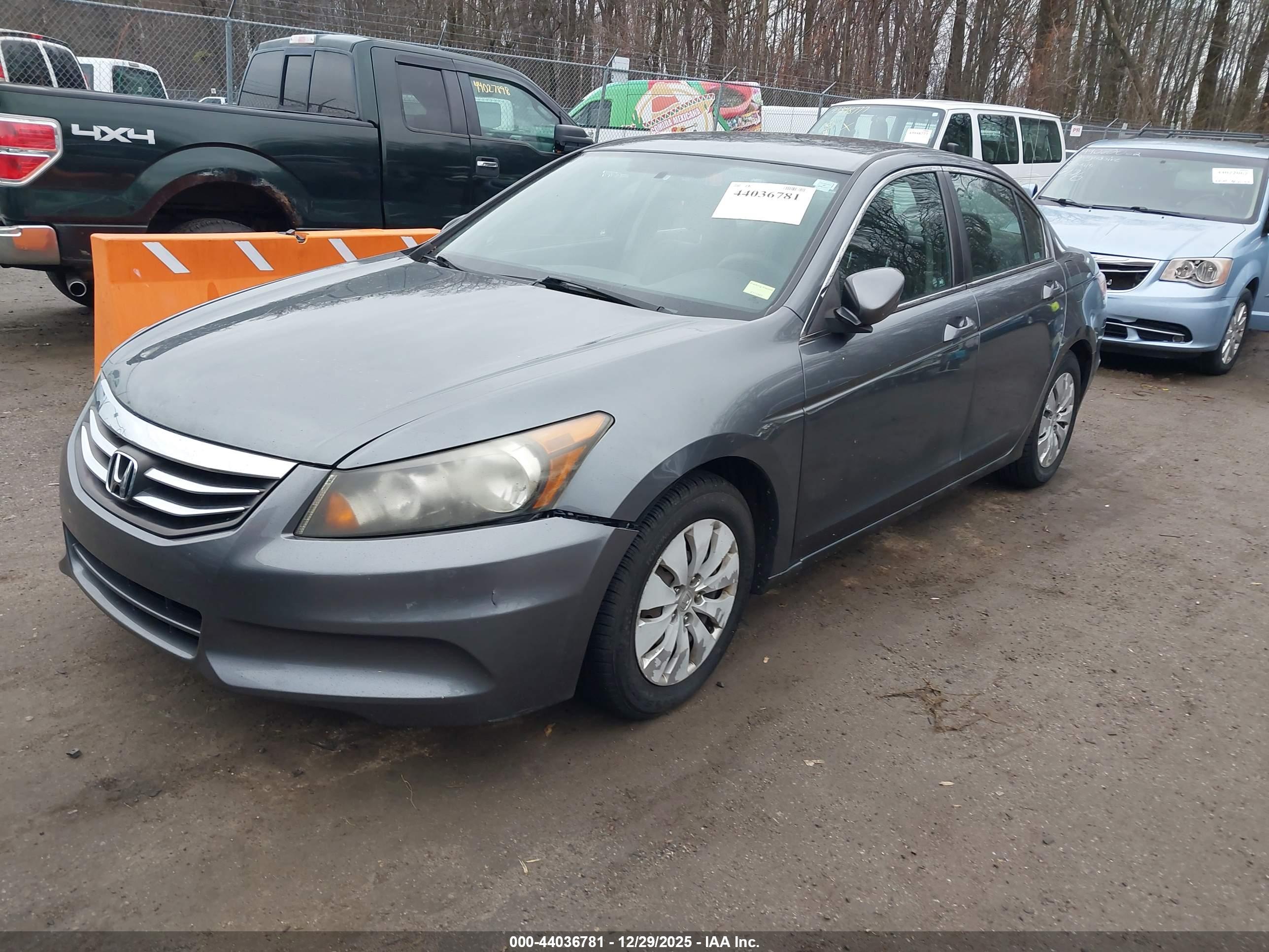 HONDA ACCORD image 2