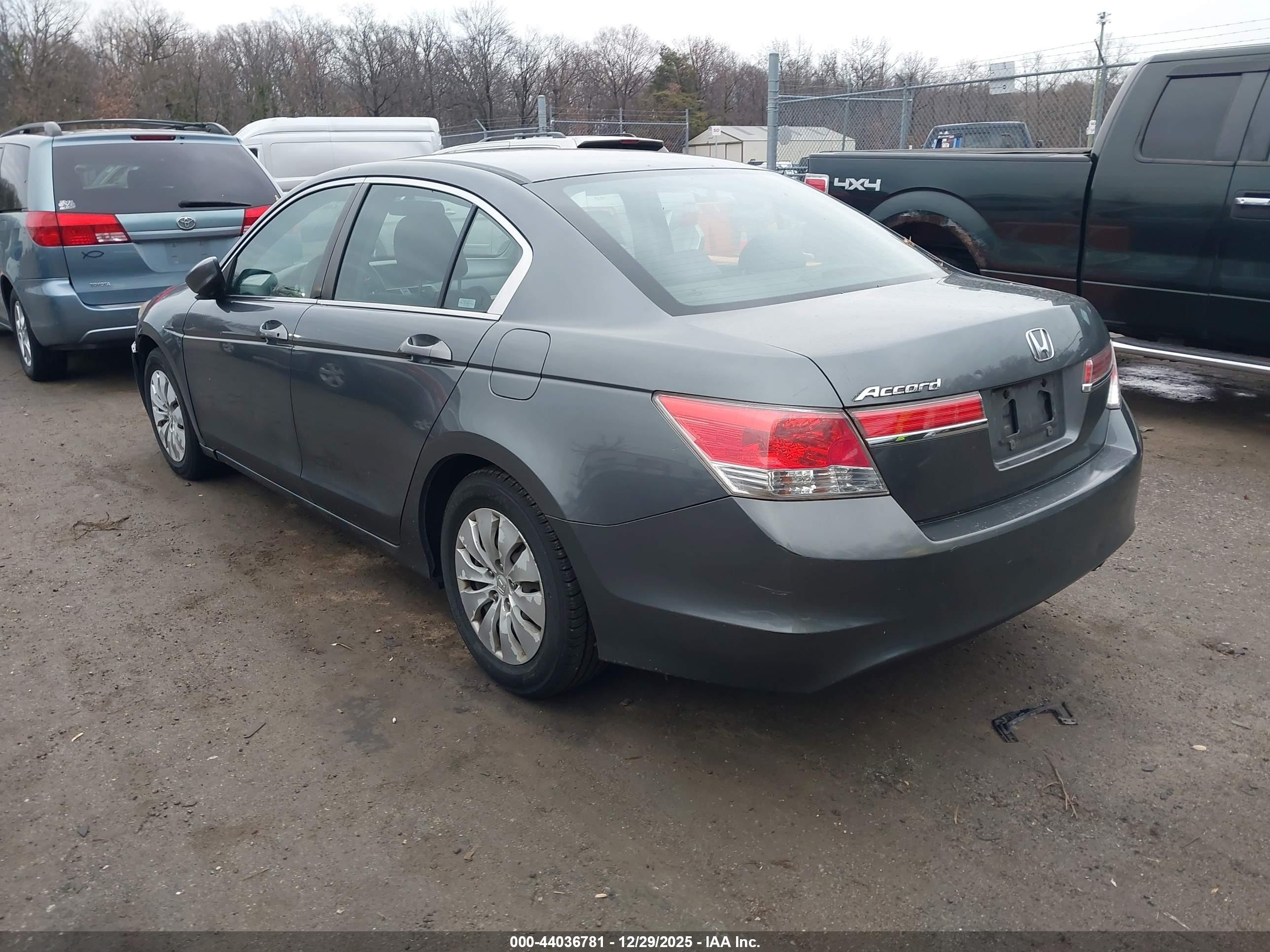 HONDA ACCORD image 3