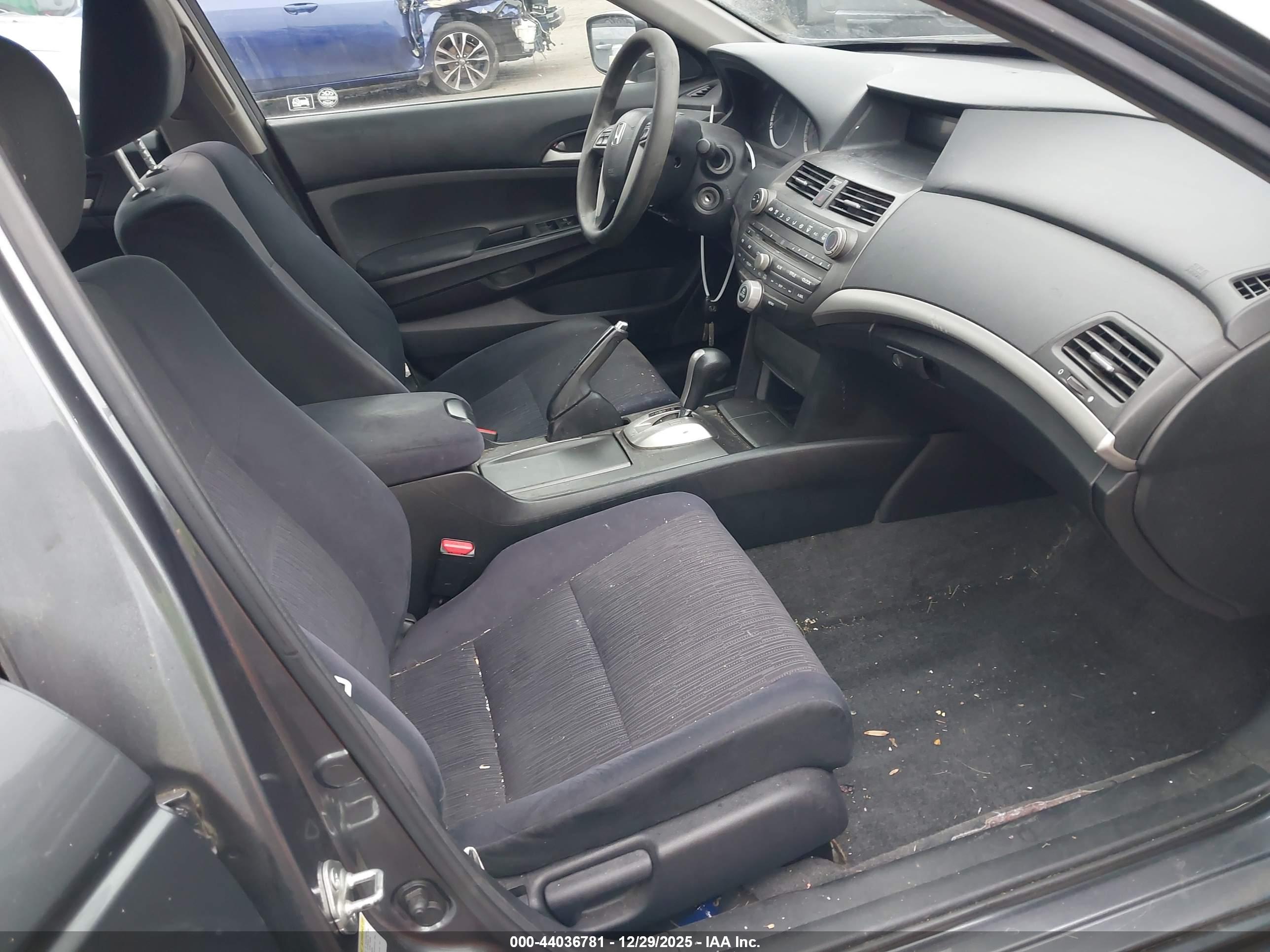 HONDA ACCORD image 5